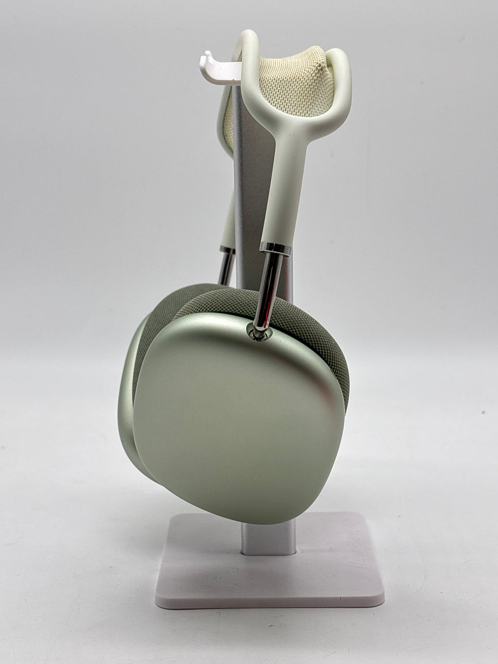Apple AirPods Max A2096 Lightning Headphones - Used