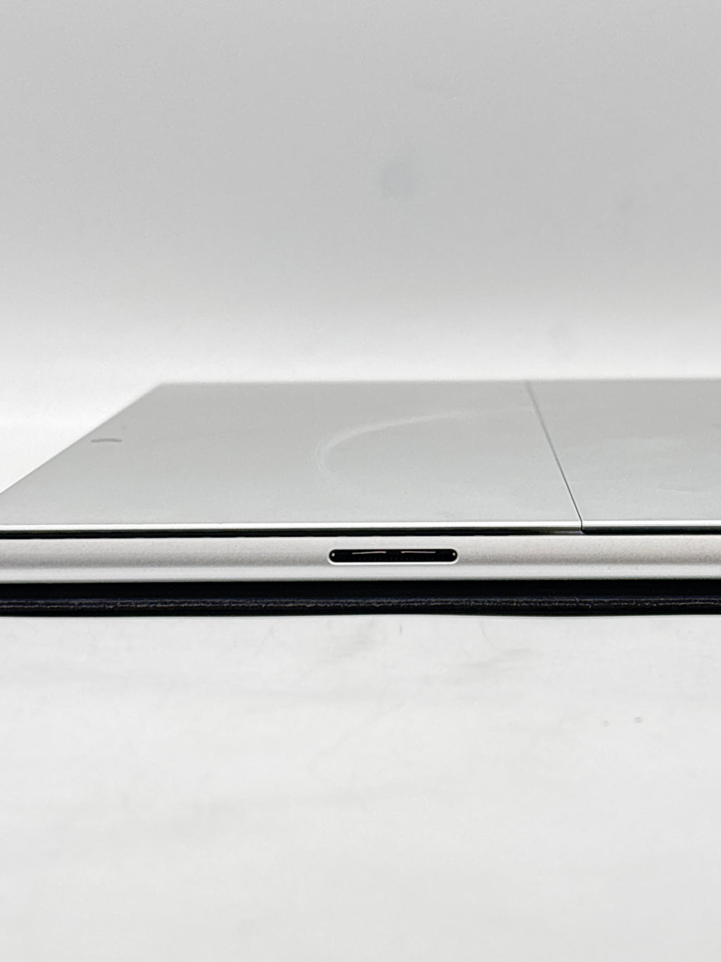 Microsoft Surface Pro 10 Ultra 7 165U 32GB RAM 512GB Silver - Used