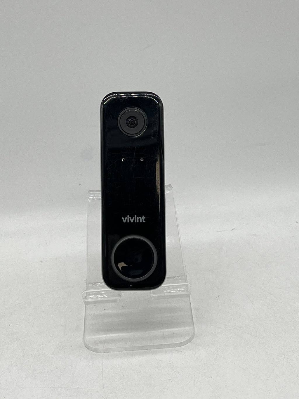 Vivint Outdoor Camera Pro With Smart Hub Control Panel And Water Sensor - Used