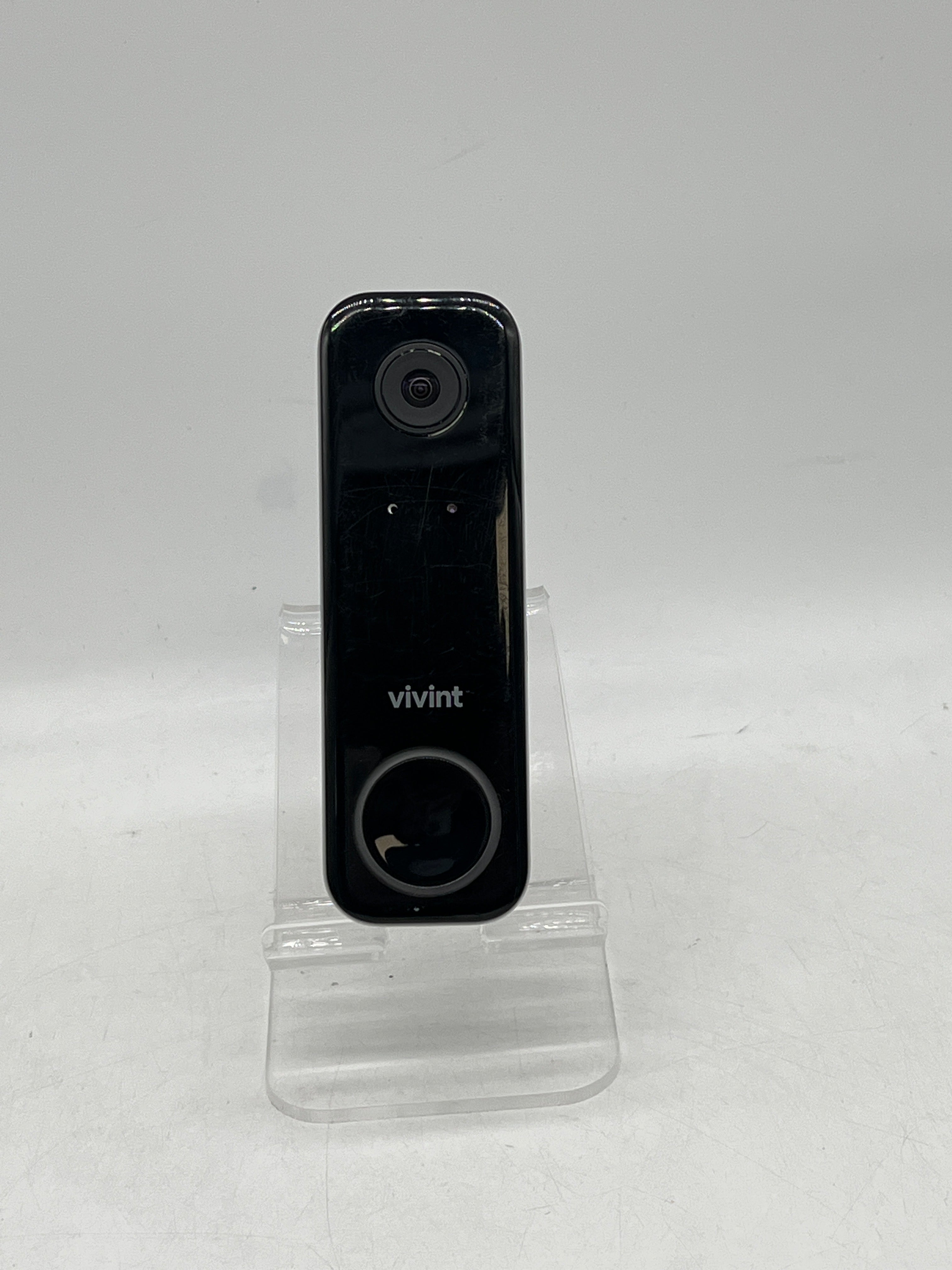 Vivint Outdoor Camera Pro With Smart Hub Control Panel And Water Sensor - Used