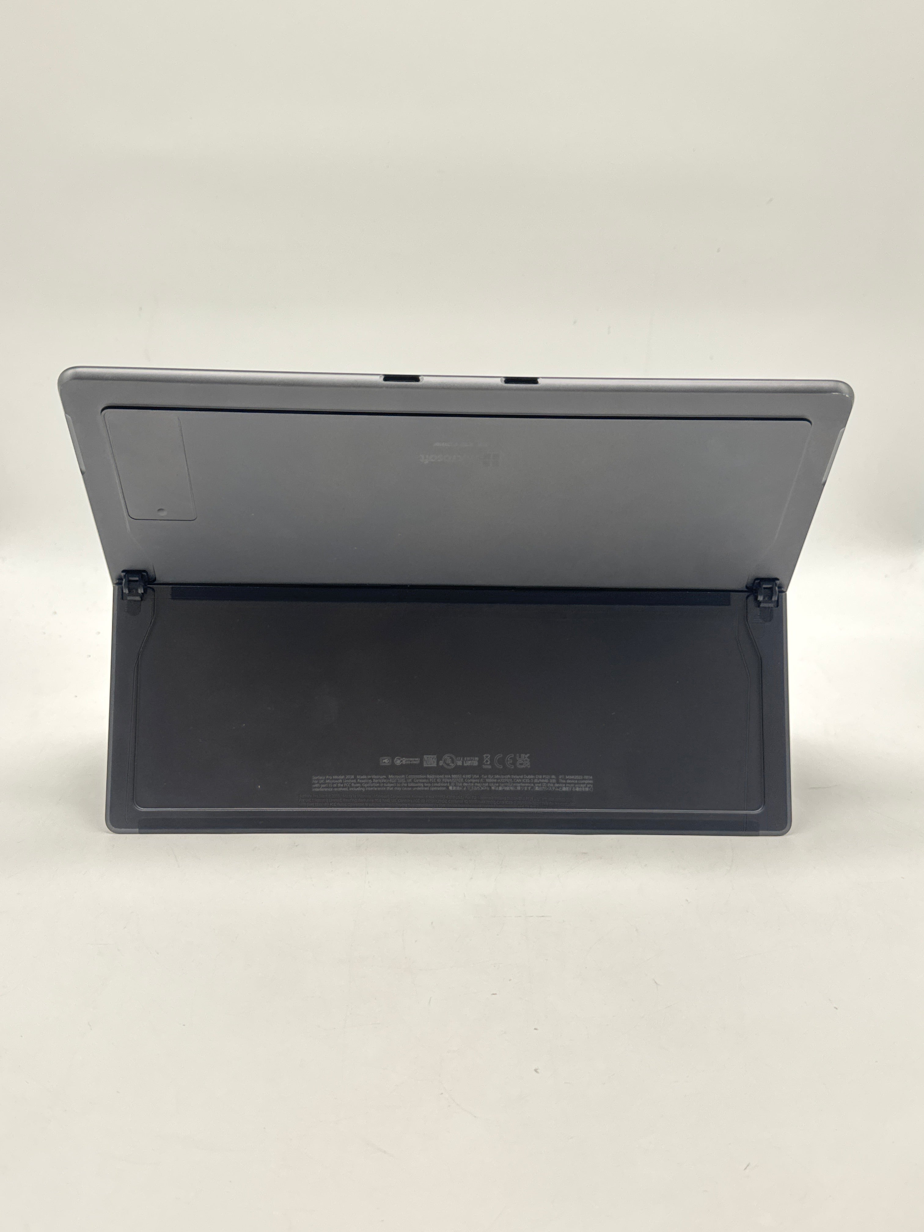 Microsoft Surface Pro 9 2038 13" i5-1235U 8GB RAM 256GB SSD - Used