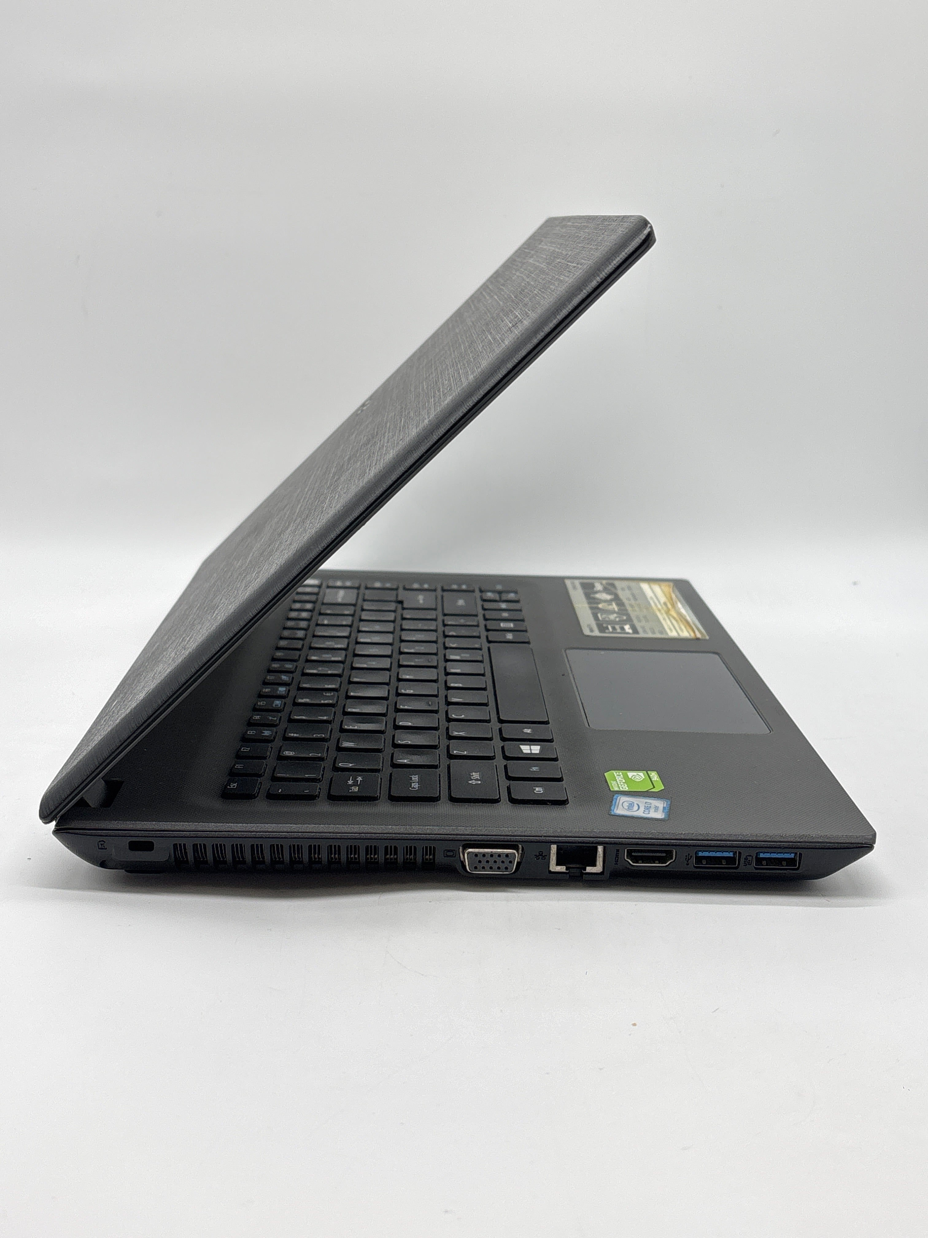 Acer Aspire E5-491G i7-6700hq 12GB RAM 1TB SSD Geforce 940M - Used
