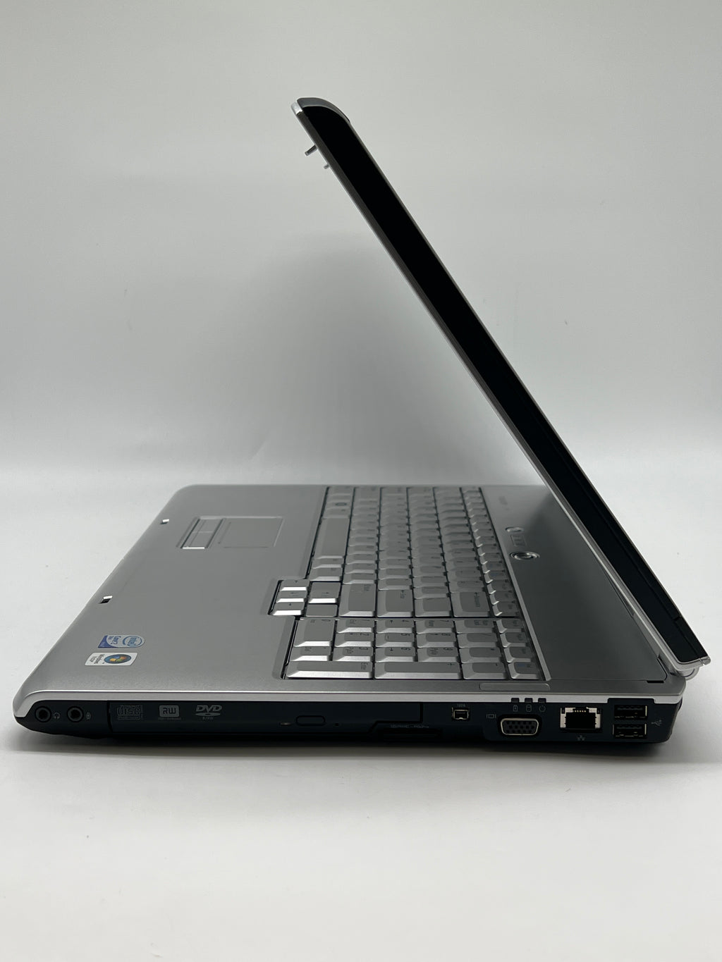 Dell Inspiron 1720 Intel Core 2 Duo 4GB DDR2 - New Open Box
