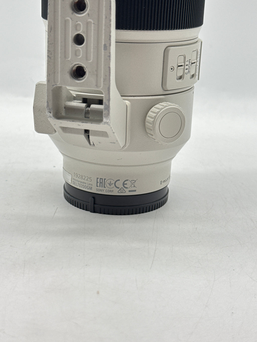Sony FE 70-200mm F2.8 GM OSS SEL70200GM E-Mount Zoom Lens White - Read