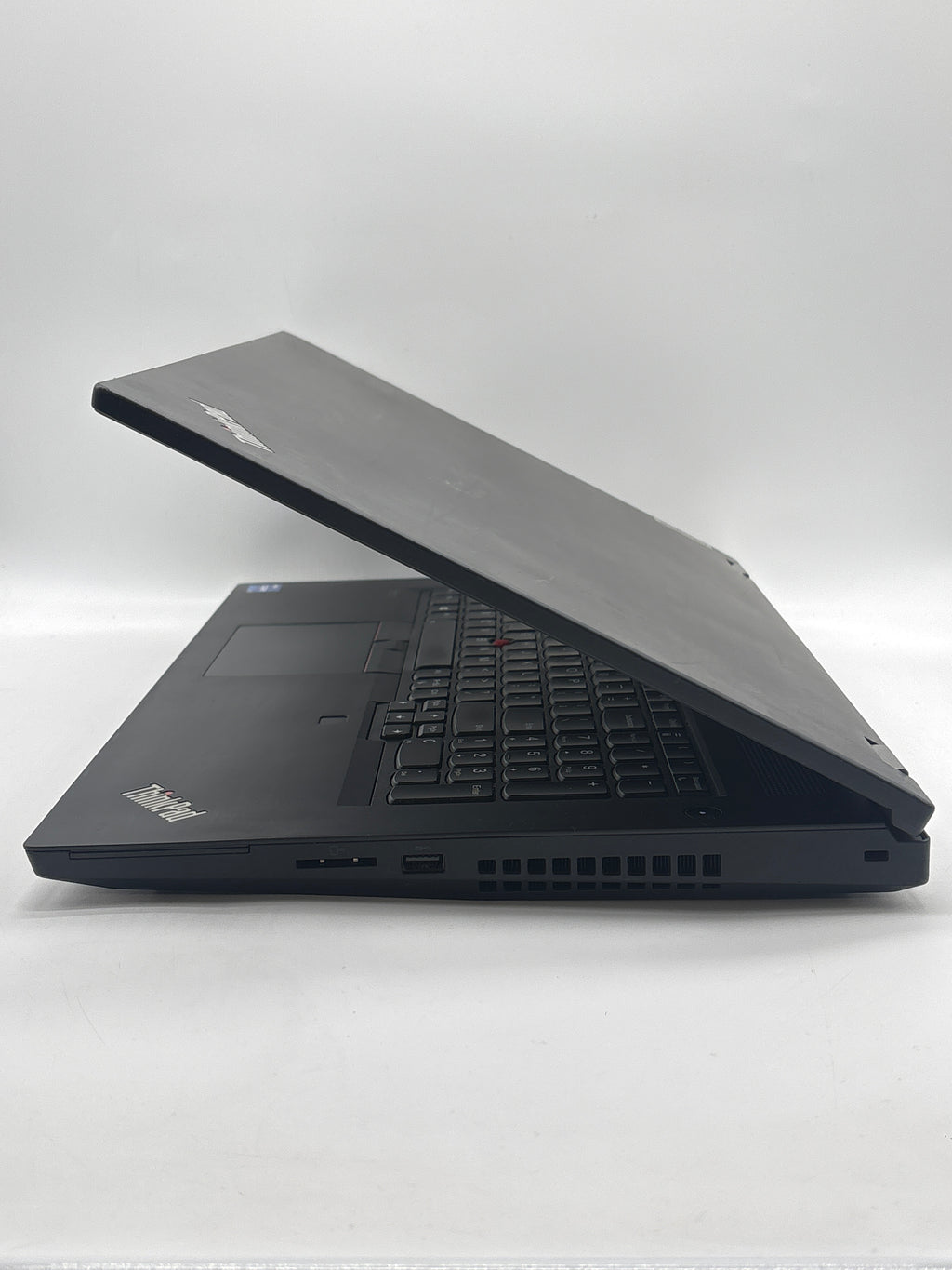 Lenovo ThinkPad P17 Gen 2 i7-11800H 16GB RAM 512GB SSD RTX A2000