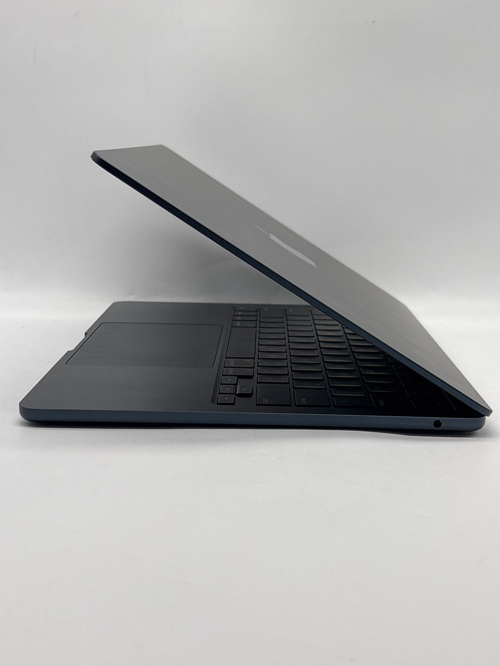 Apple MacBook Air 13" M2 16GB RAM 512GB SSD Midnight - Used