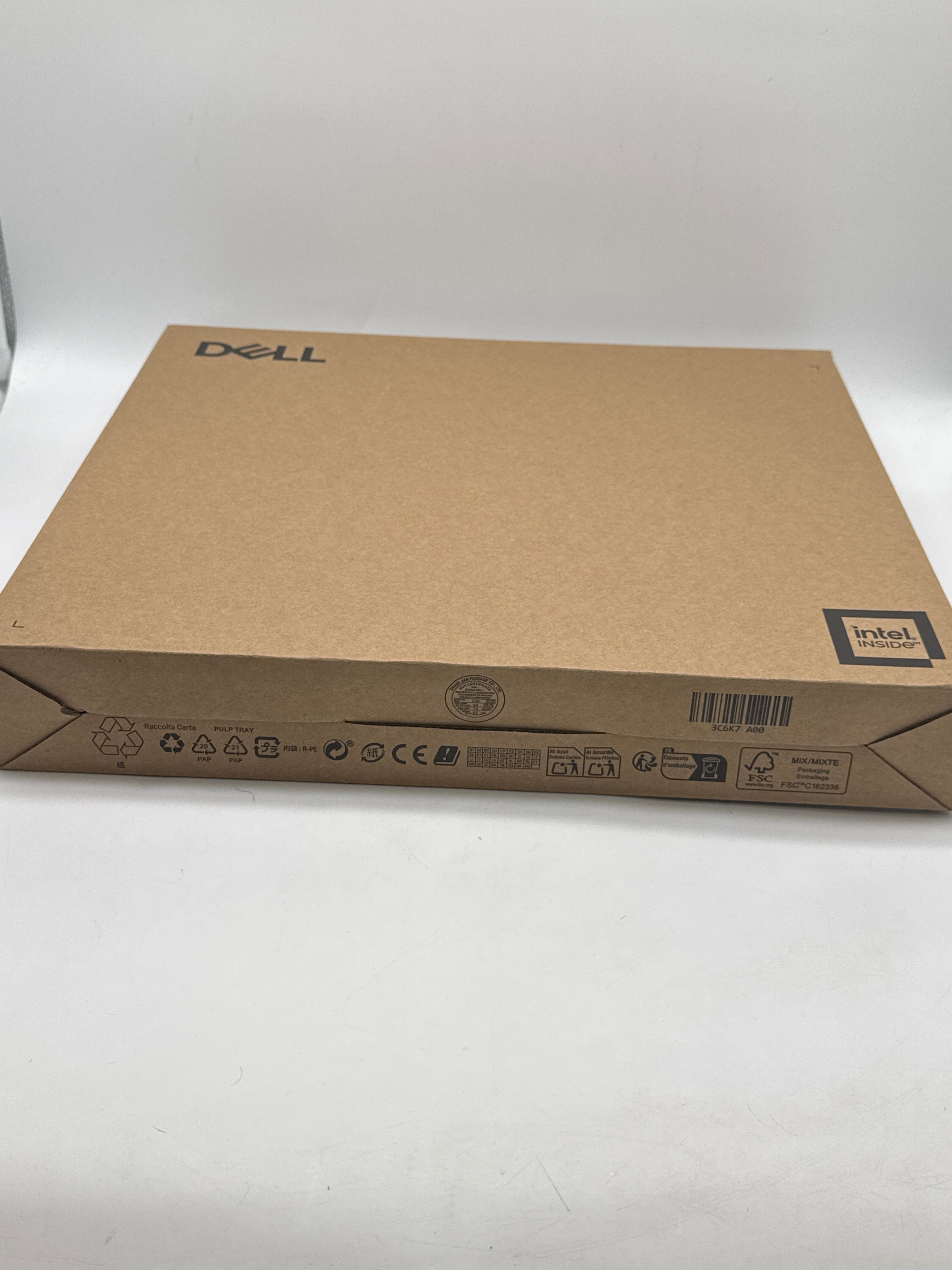 Dell Pro 14 PC14250 Core Ultra 5 235U 32GB RAM 256GB SSD - New