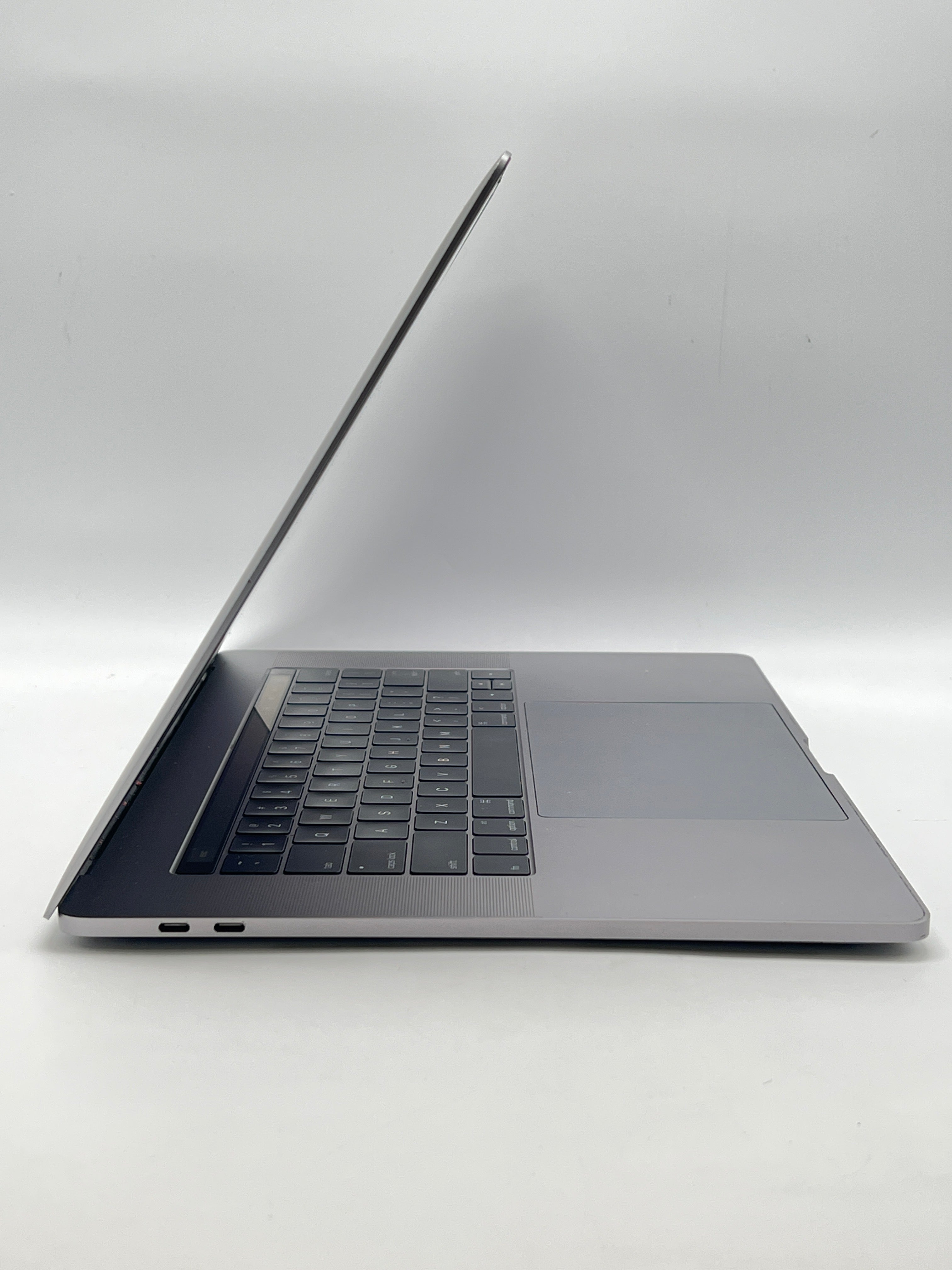 Apple MacBook Pro 15" A1707 Core i7 16GB RAM 1TB SSD - For Parts (READ)