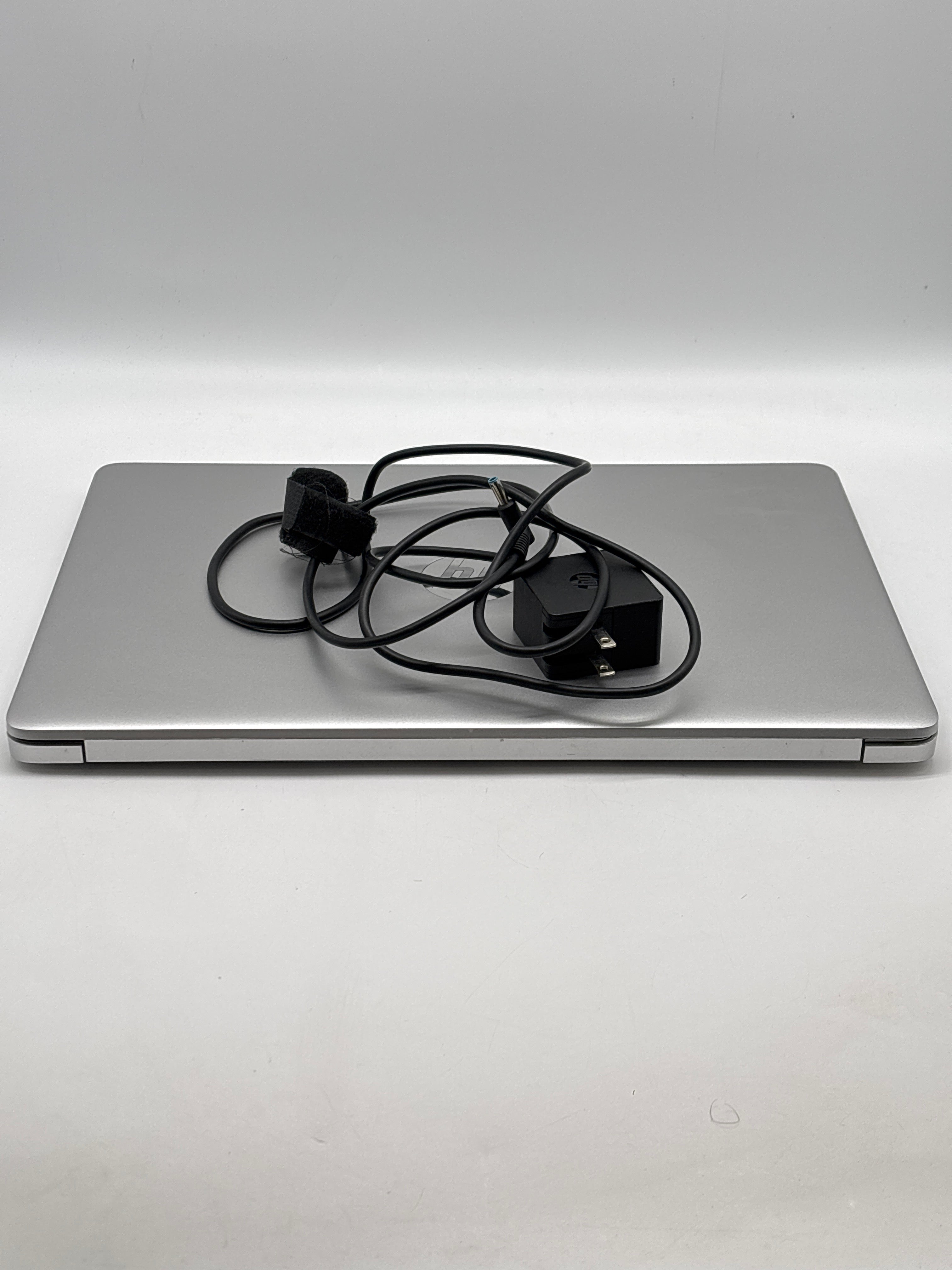 HP Laptop 15-dy1xxx i5-1035G1 12GB RAM 256GB SSD - Used