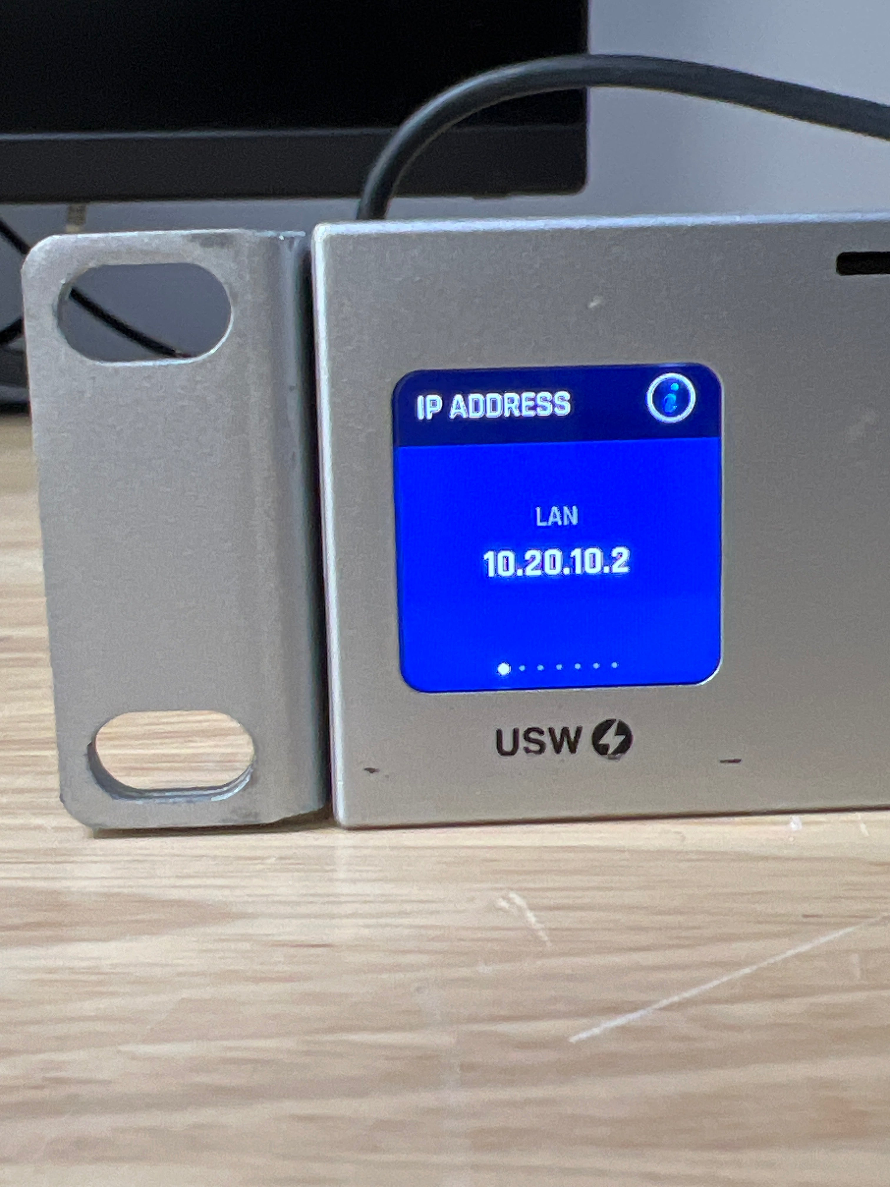 Ubiquiti UniFi USW-24-PoE Network Switch 24 Ports Managed Ethernet Silver Used