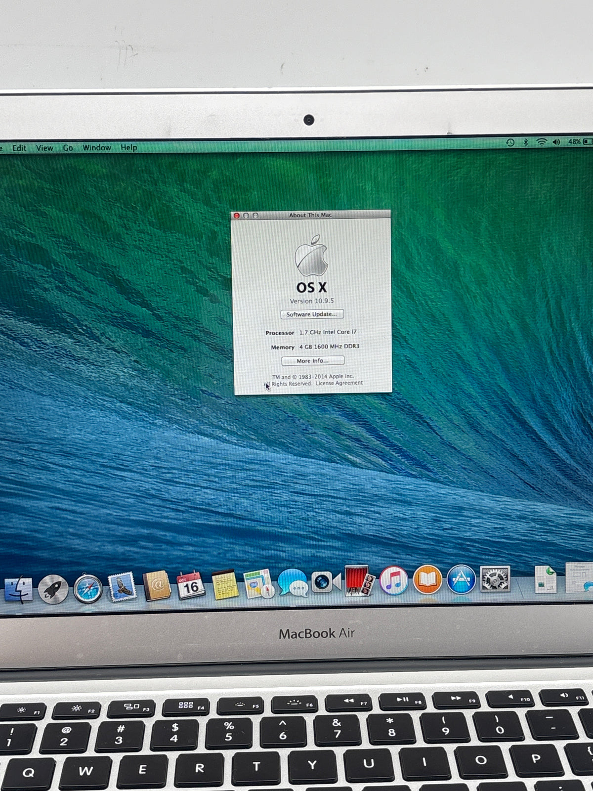 Apple MacBook Air 13in Mid 2013 A1466 Core i7 4GB RAM 121GB Flash Silver - Used