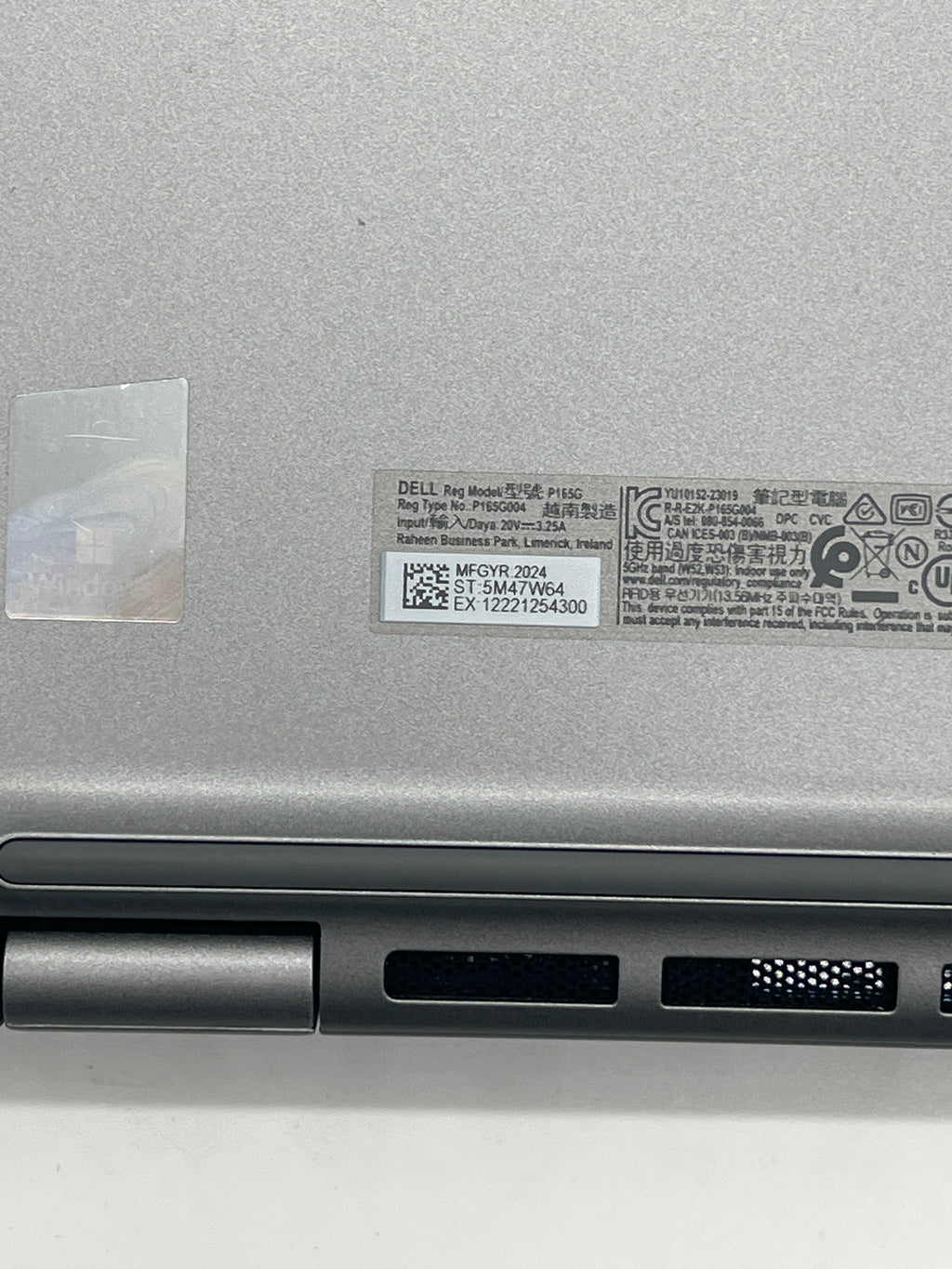 Dell Latitude 5450 14 inch Intel Core Ultra 5 135U 32 GB RAM 512 GB SSD