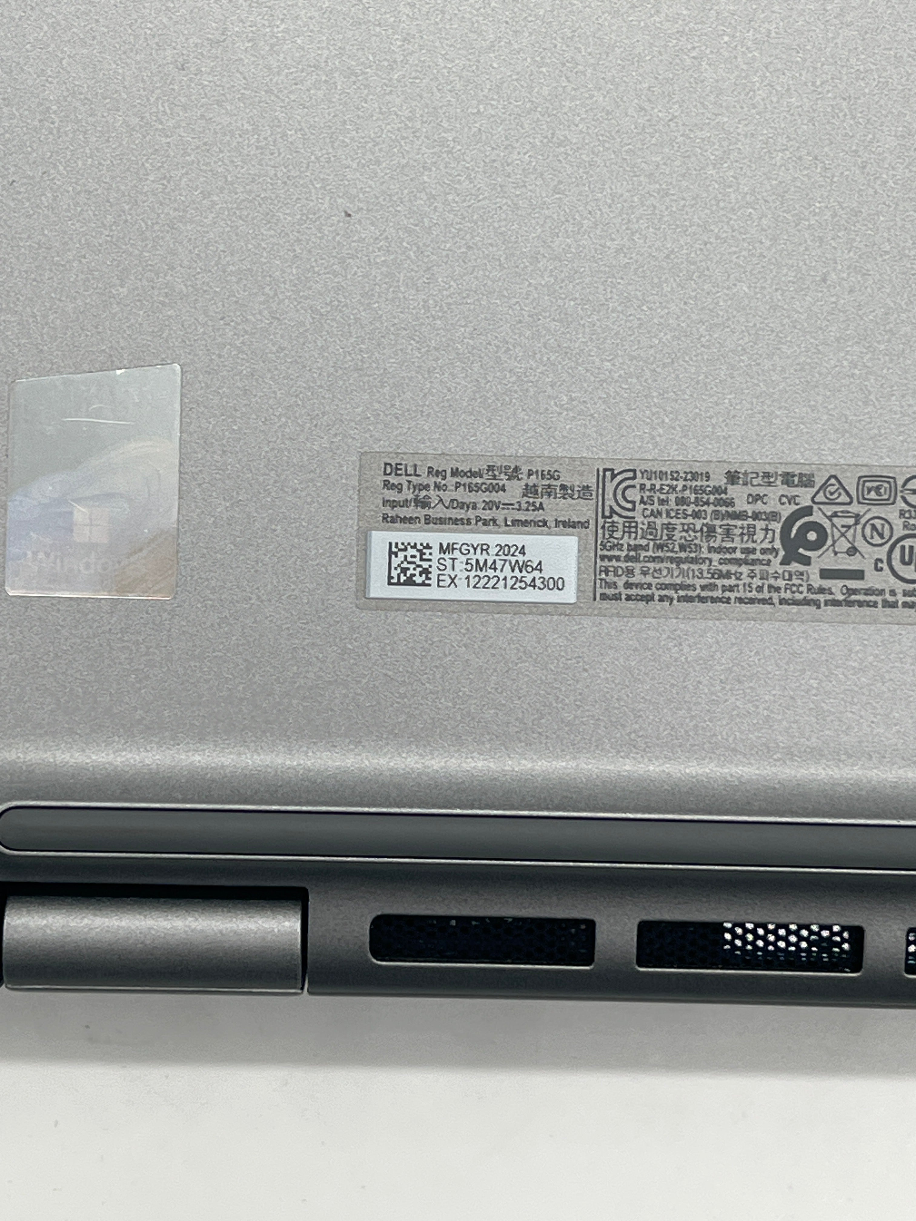 Dell Latitude 5450 14 inch Intel Core Ultra 5 135U 32 GB RAM 512 GB SSD