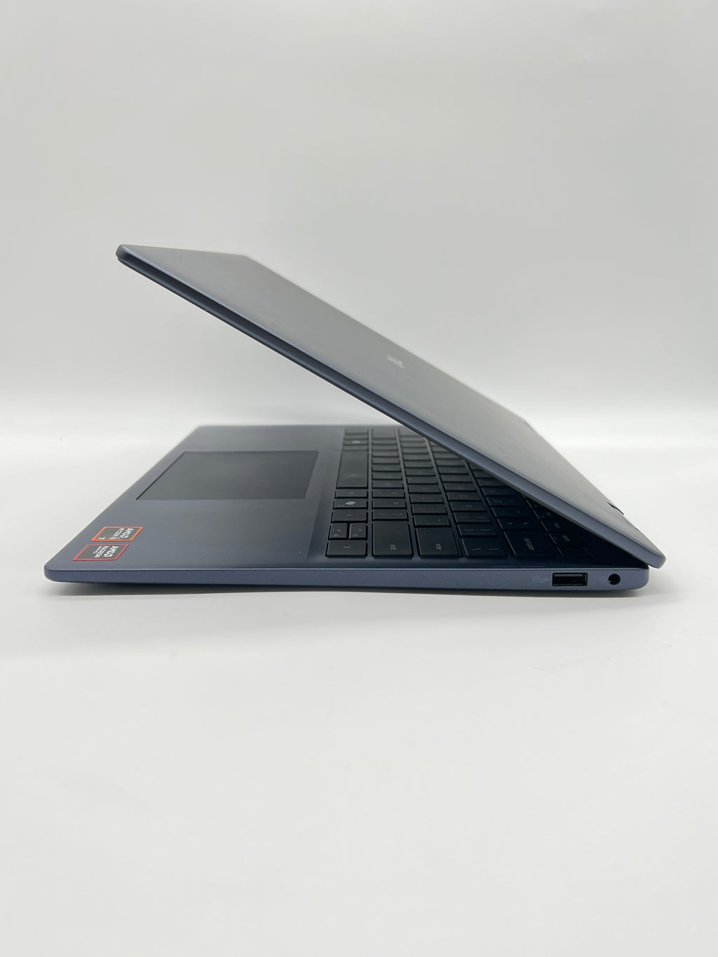 Dell 14 Plus 2-in-1 1 AMD Ryzen 7 16GB RAM 1TB SSD Blue