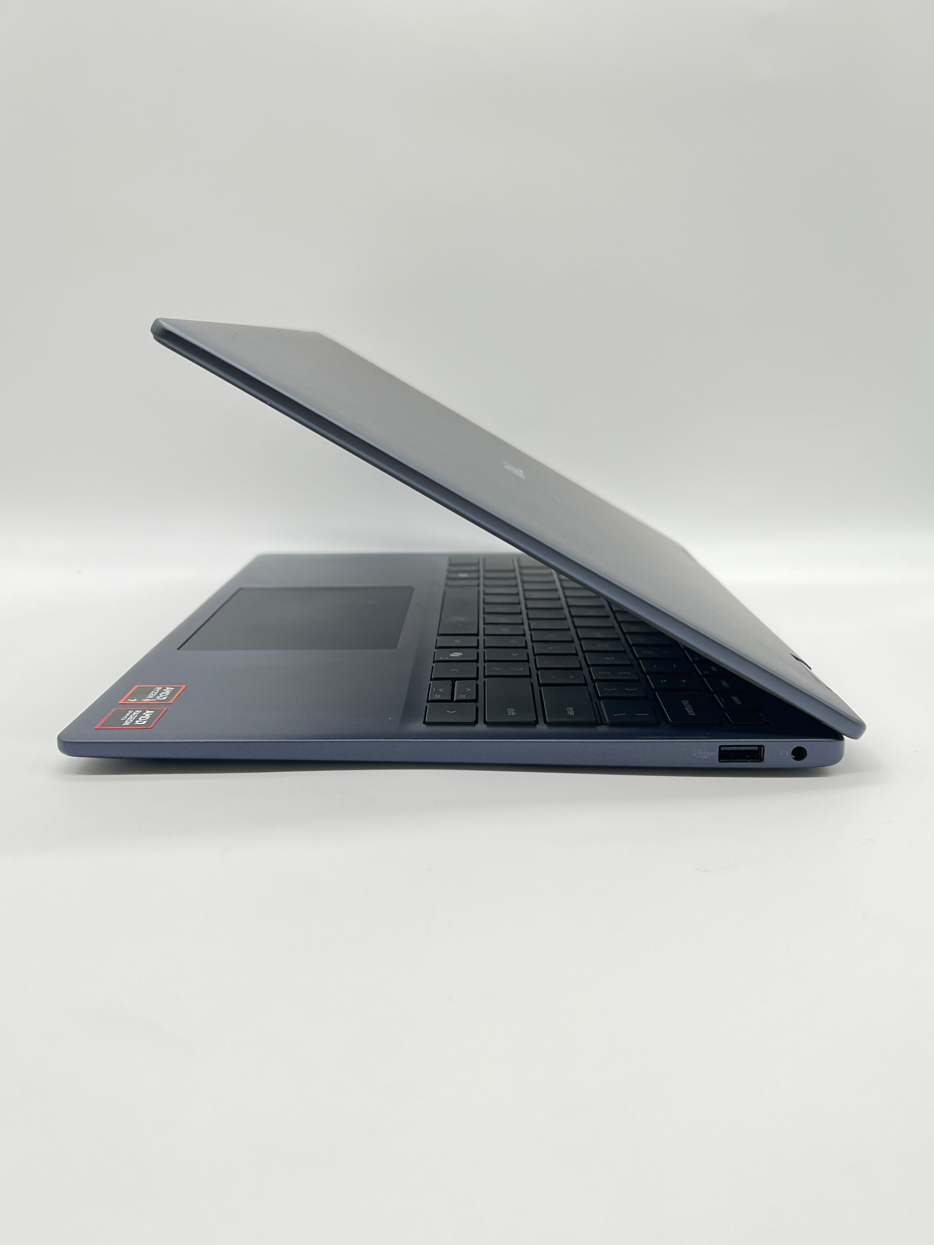 Dell 14 Plus 2-in-1 1 AMD Ryzen 7 16GB RAM 1TB SSD Blue