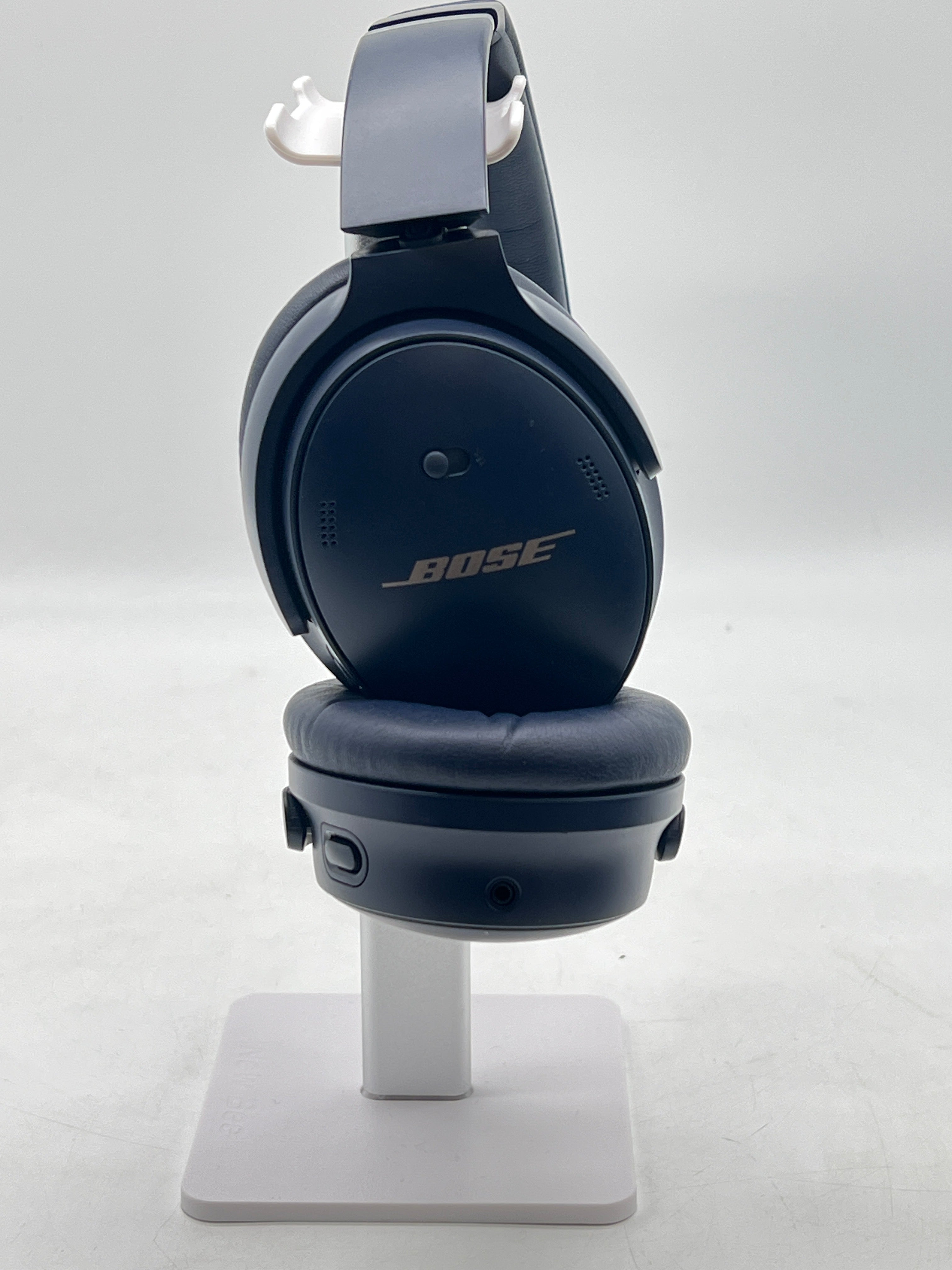 Bose QuietComfort 45 Headphones Blue 45mm Wireless Bluetooth-Used