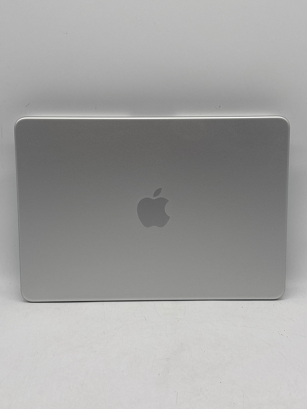 Apple MacBook Neo 13" A3404 A18 Pro 8GB RAM 256GB SSD - Used