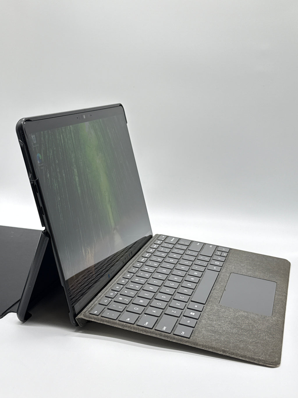 Microsoft Surface Pro X 1876 13 inch MS SQ1 8GB RAM 128GB SSD