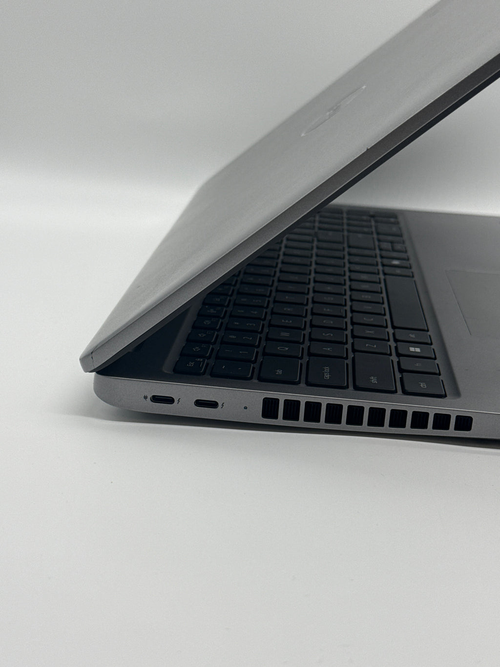 Dell Latitude 5550 Ultra 7 32GB RAM 512GB SSD