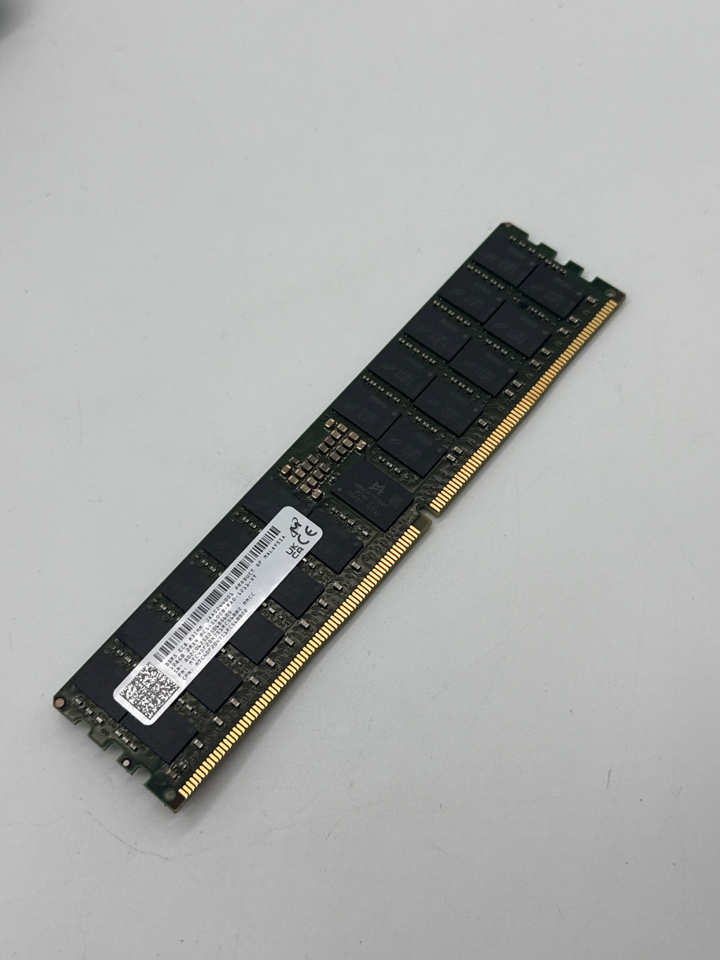 Micron 128GB DDR5 ECC RDIMM Server Memory – PC5-5600B (Single Module)