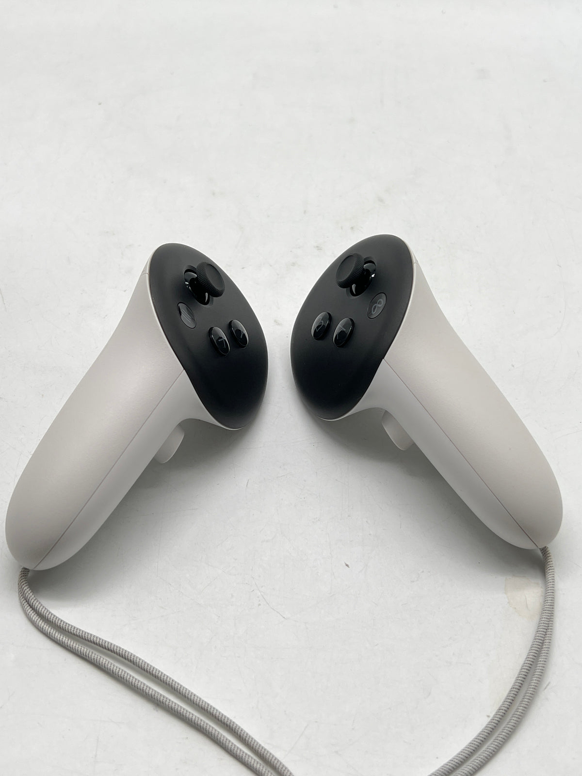 Meta Quest 3S P97 128GB Standalone All-in-One VR Headset White - Used