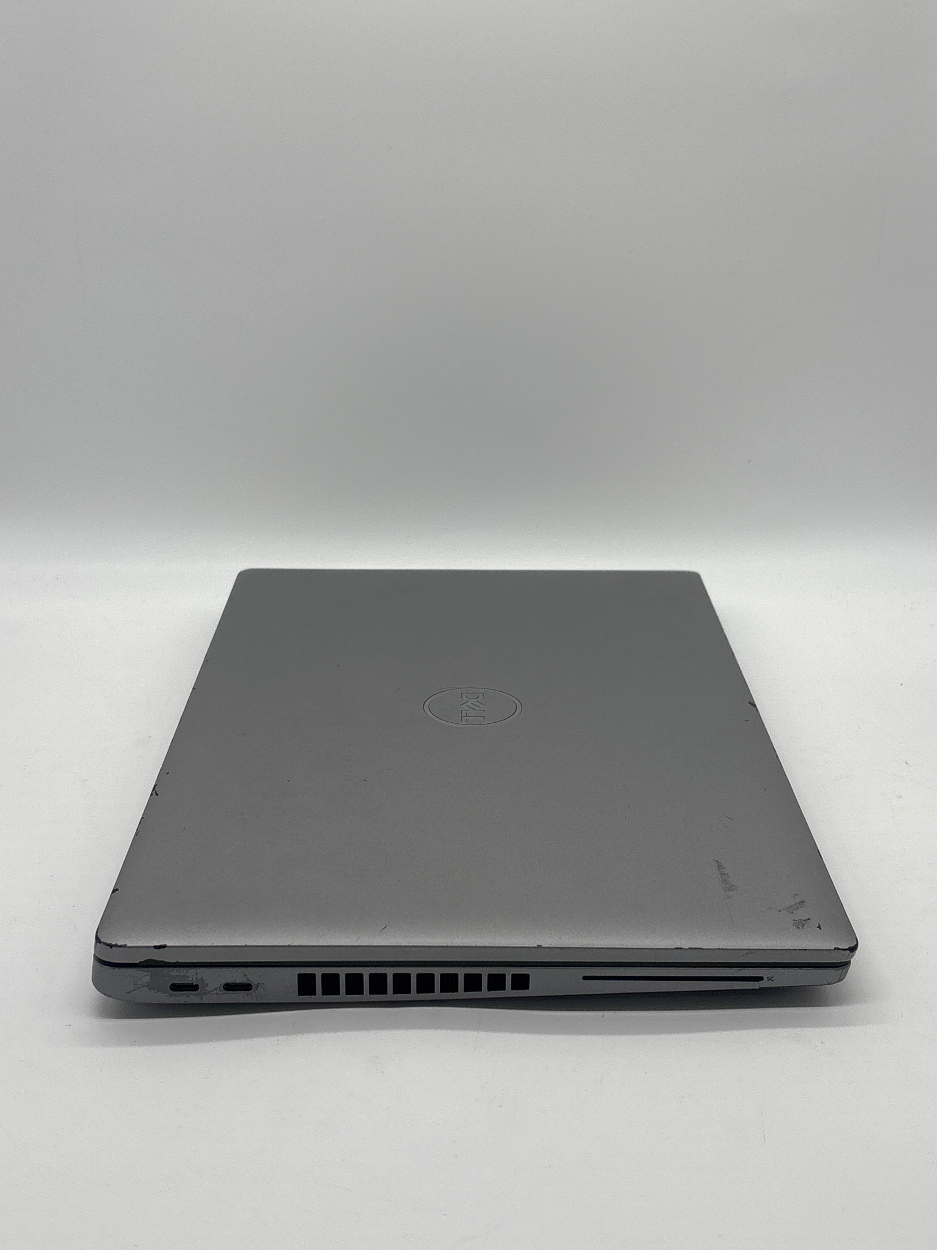 Dell Latitude 5520 15.6" i7-1185G7 32GB RAM 512GB SSD Silver