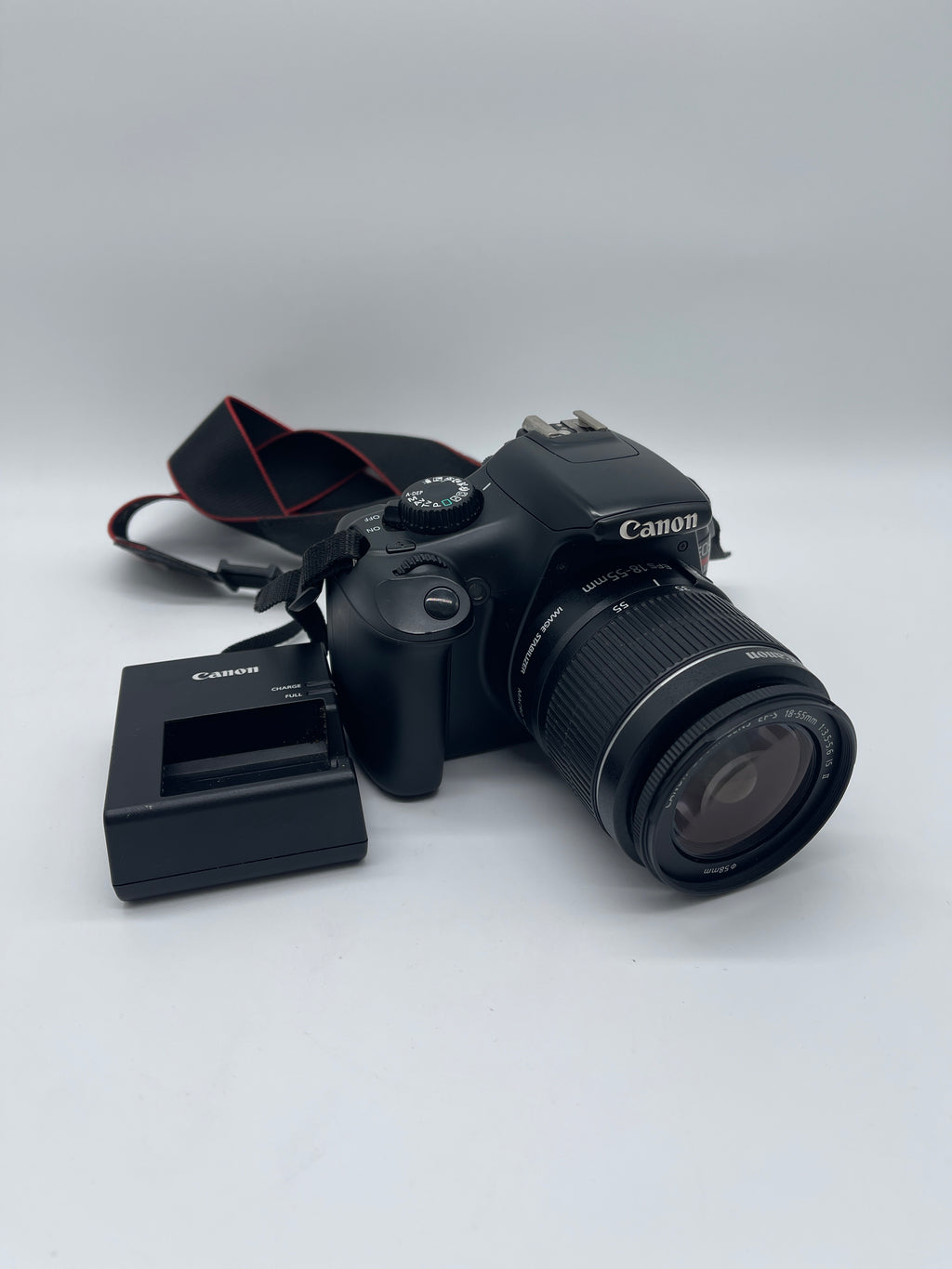 Canon EOS Rebel T3 Digital SLR Camera with EFS 18-55mm Lens Black Used