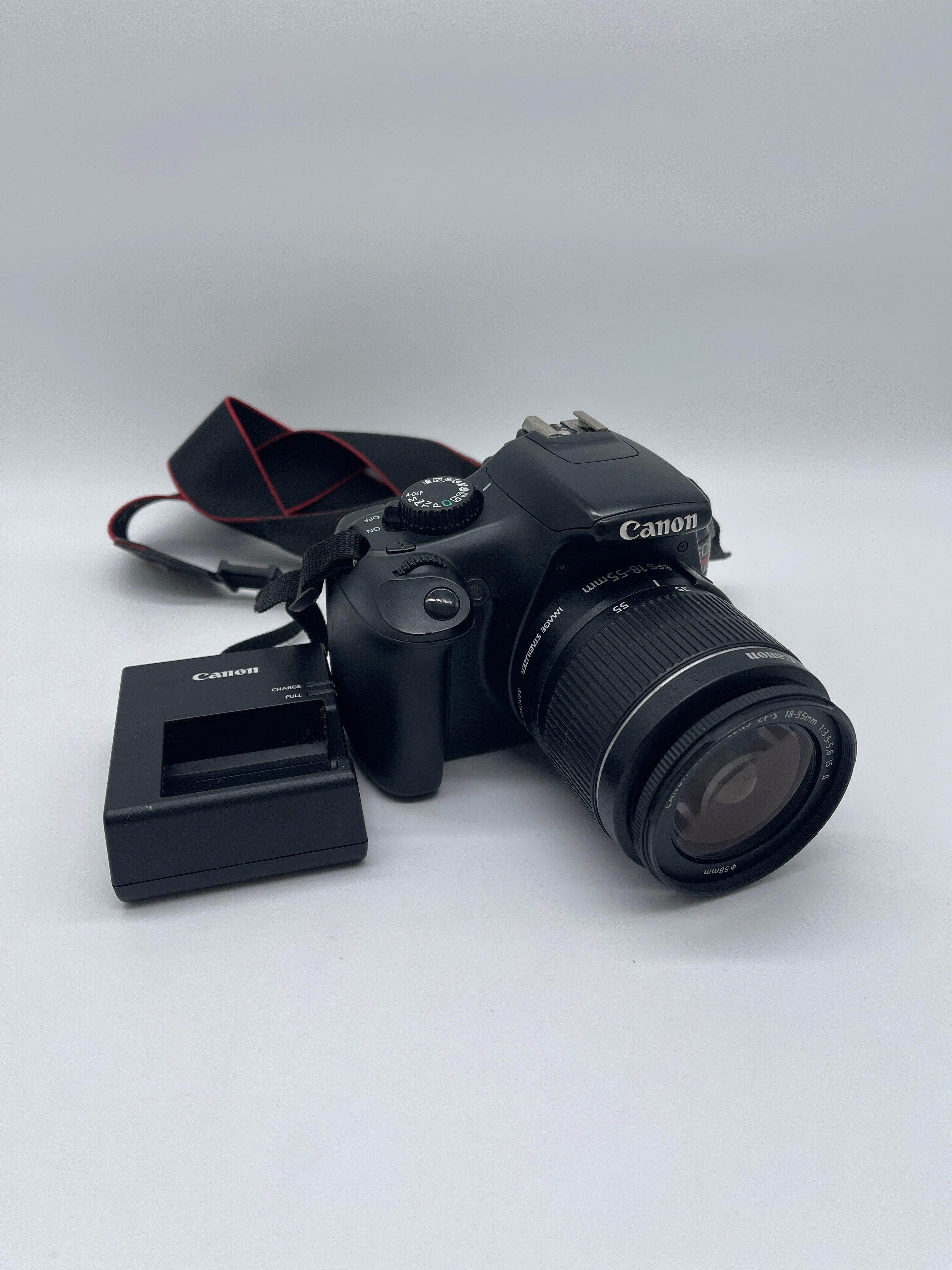 Canon EOS Rebel T3 Digital SLR Camera with EFS 18-55mm Lens Black Used