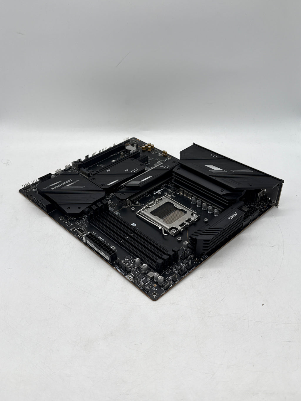 MSI MAG X670E TOMAHAWK WIFI ATX Motherboard Socket AM5 DDR5