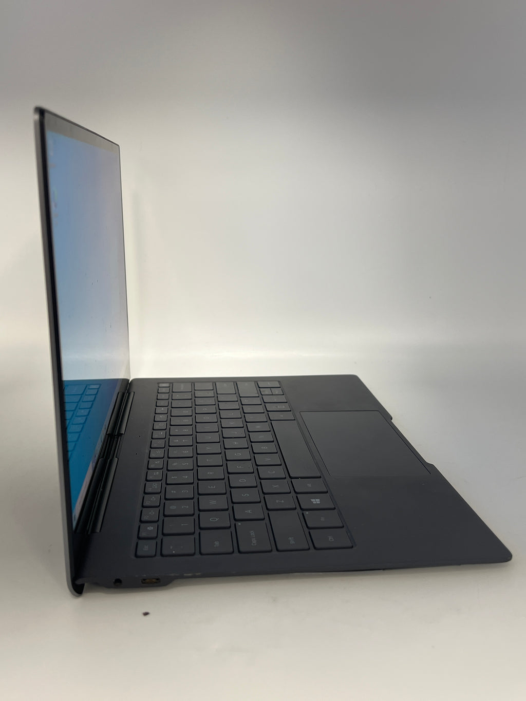 Samsung Galaxy Book S 13.3" Touch Snapdragon 8CX 8GB RAM 256GB Black - Used