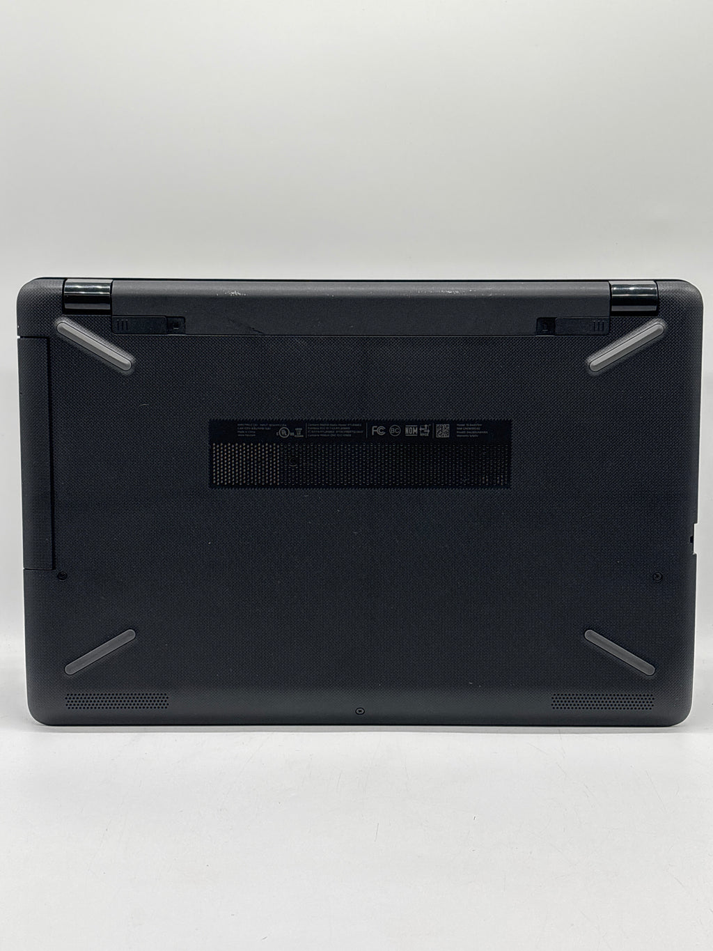 HP 15-bw075nr AMD A6-9220 4GB RAM 500GB HDD