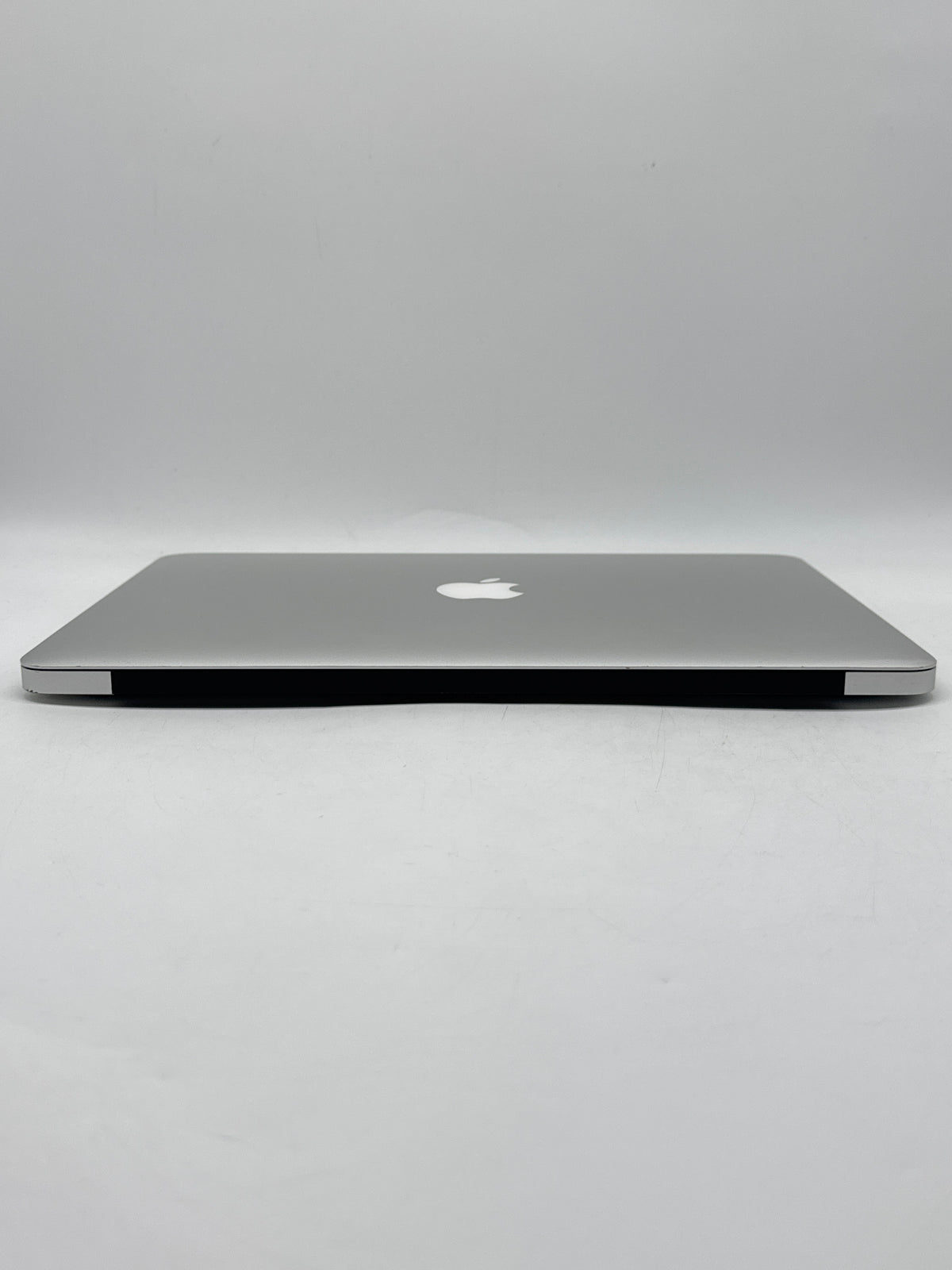 Apple MacBook Air 13" A1466 2017 i5 8GB RAM 128GB SSD Silver No OS