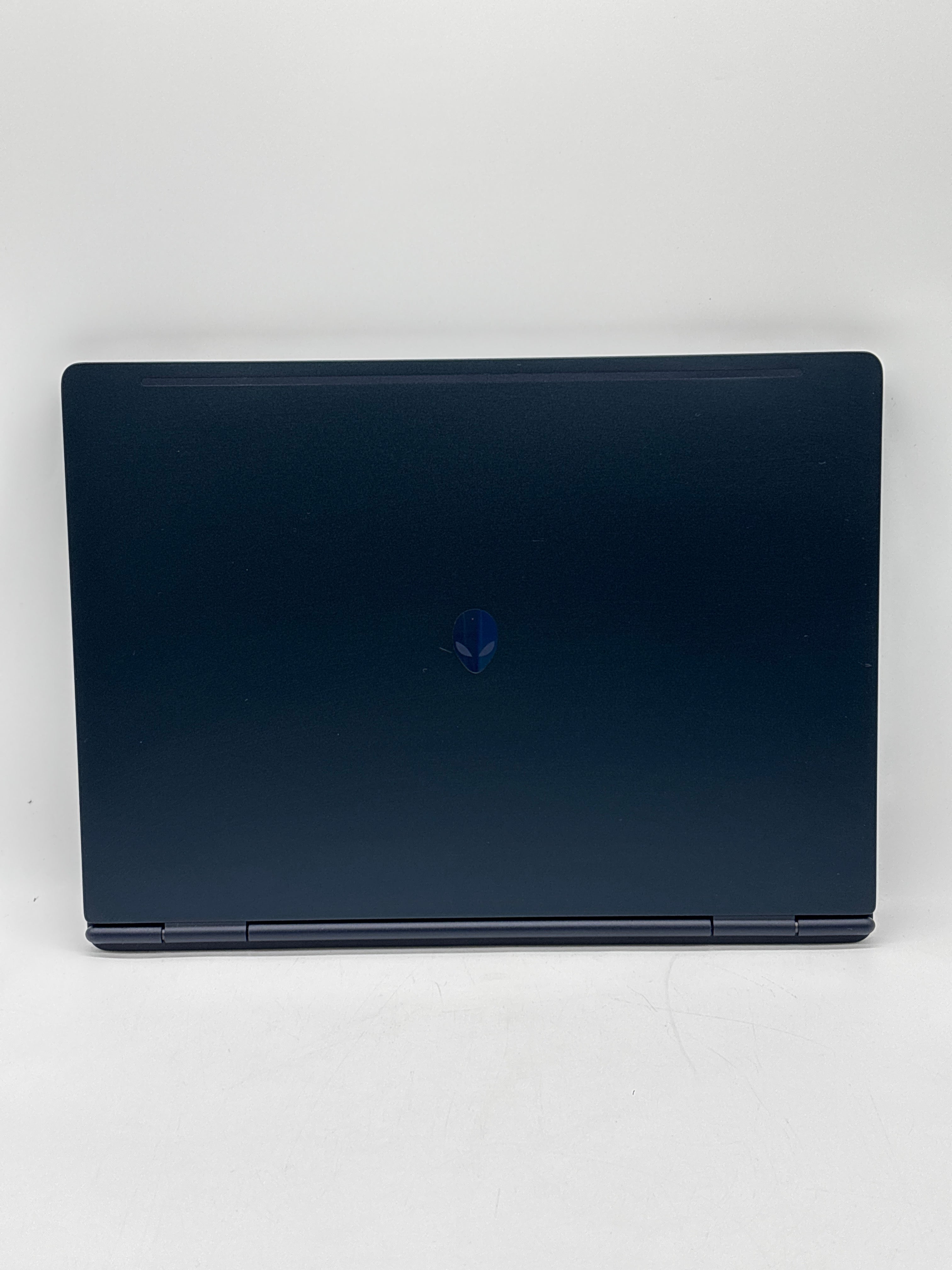 Dell Alienware 16X Aurora Ultra 9 275HX 32GB RAM 1TB SSD RTX 5060 - Warranty