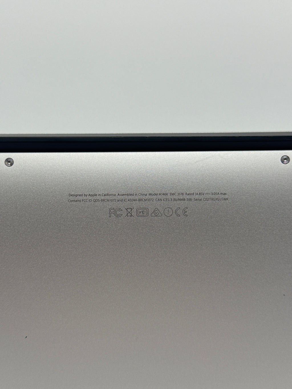 Apple MacBook Air 13" A1466 2017 i5 8GB RAM 128GB SSD