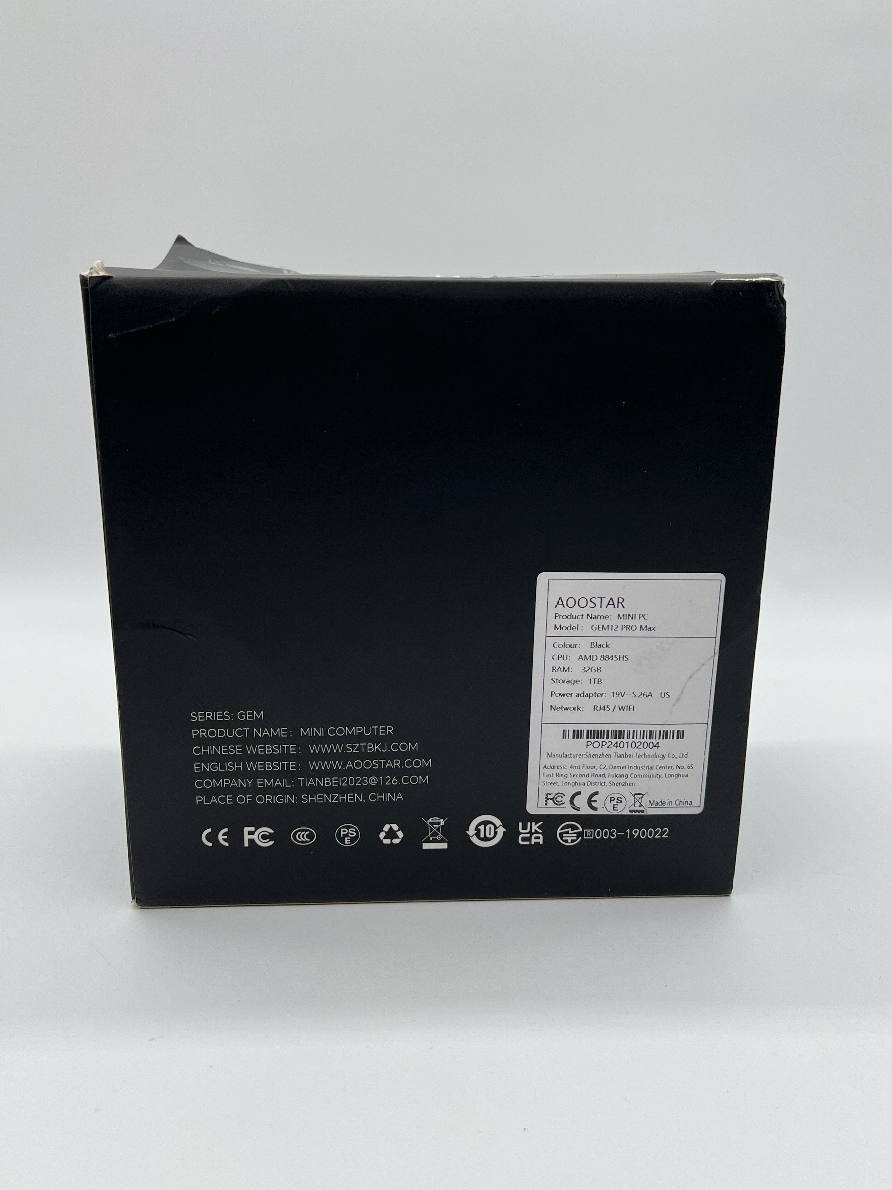 AOOSTAR GEM12 Pro Max Ryzen 7 8845HS 32GB RAM 1TB SSD Radeon 780M GPU