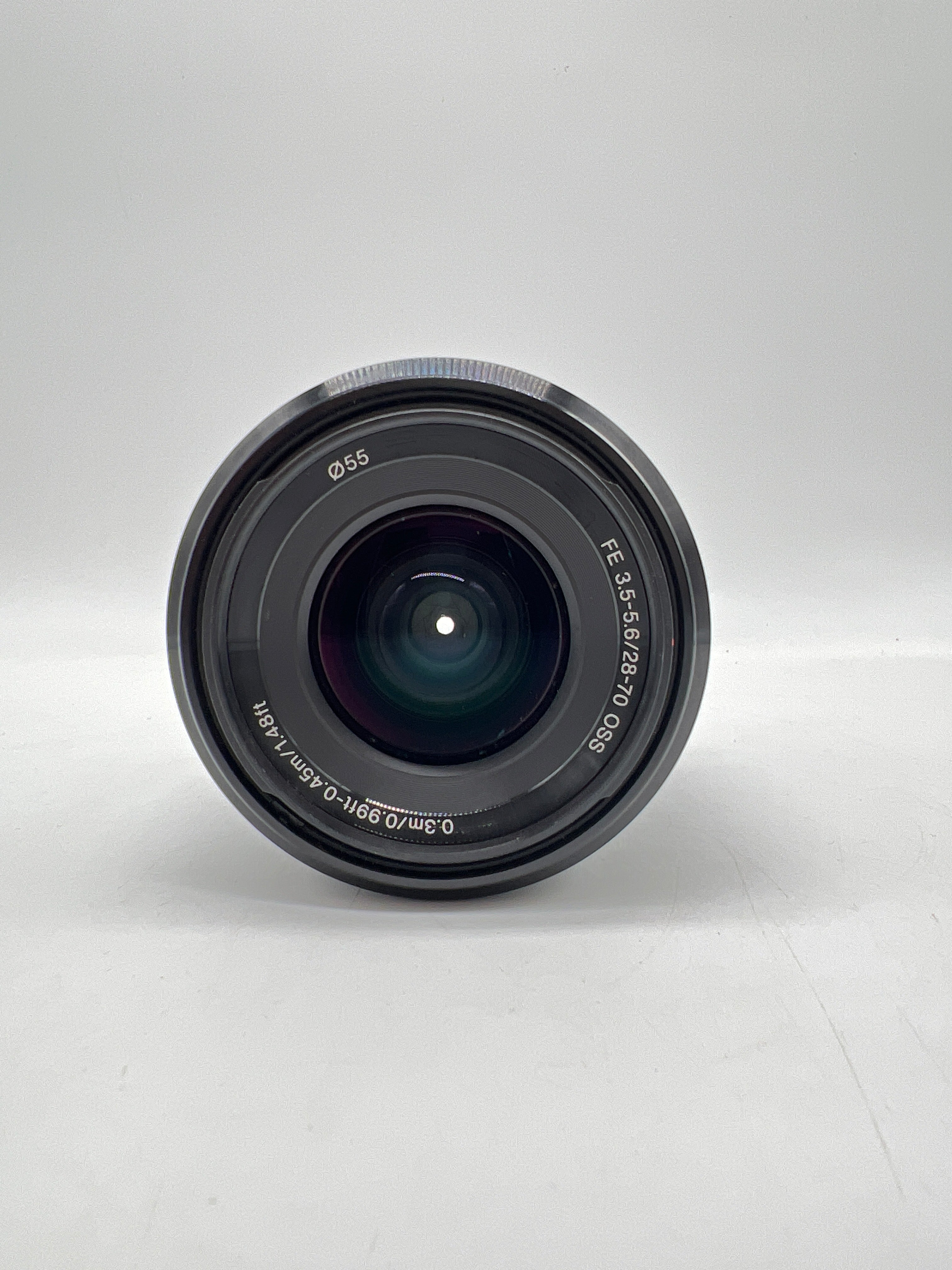 Sony Lens Zoom Fe 3.5-5.6/28-70 E-mount Zoom Lens - Used