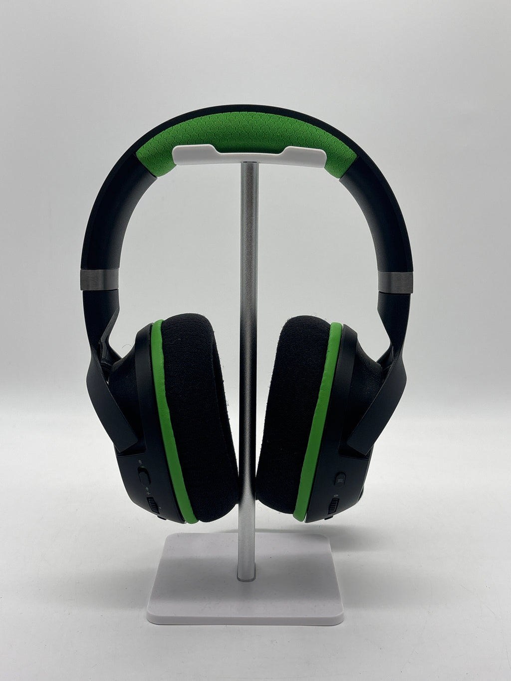 Razer Kaira Pro Black Wireless Gaming Headset - Used With Box