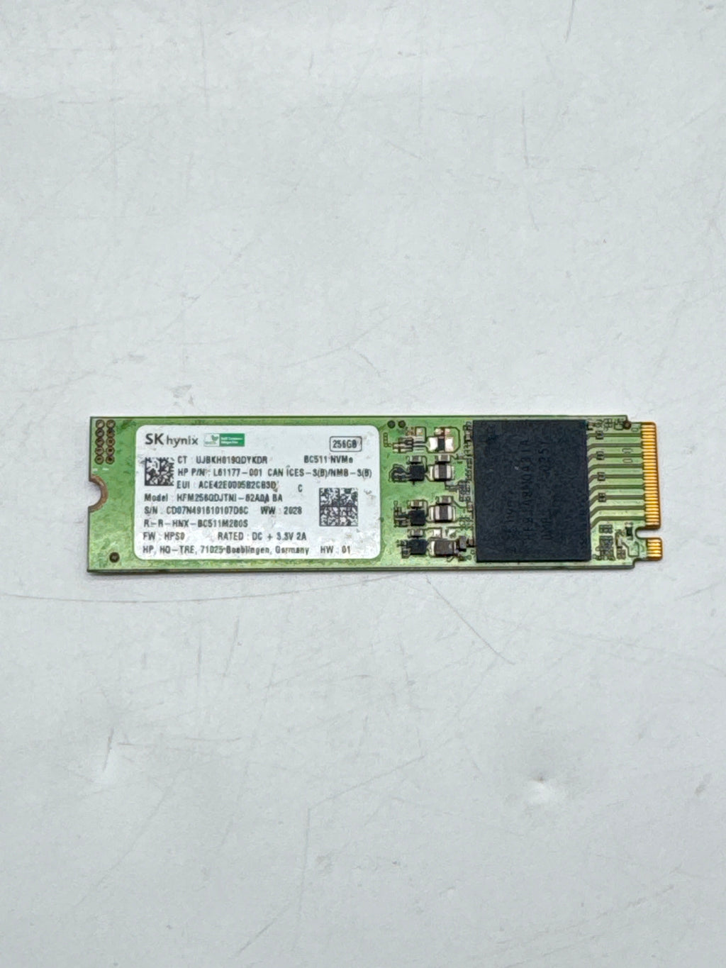 SK Hynix HFM256GDJTNI 256GB M.2 2280 NVMe SSD Green - Used