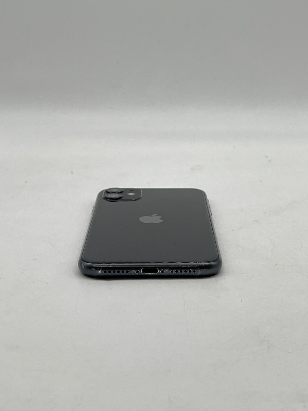 Apple iPhone 11 6.1" 64GB Network Unlocked Black - Front Screen Damage