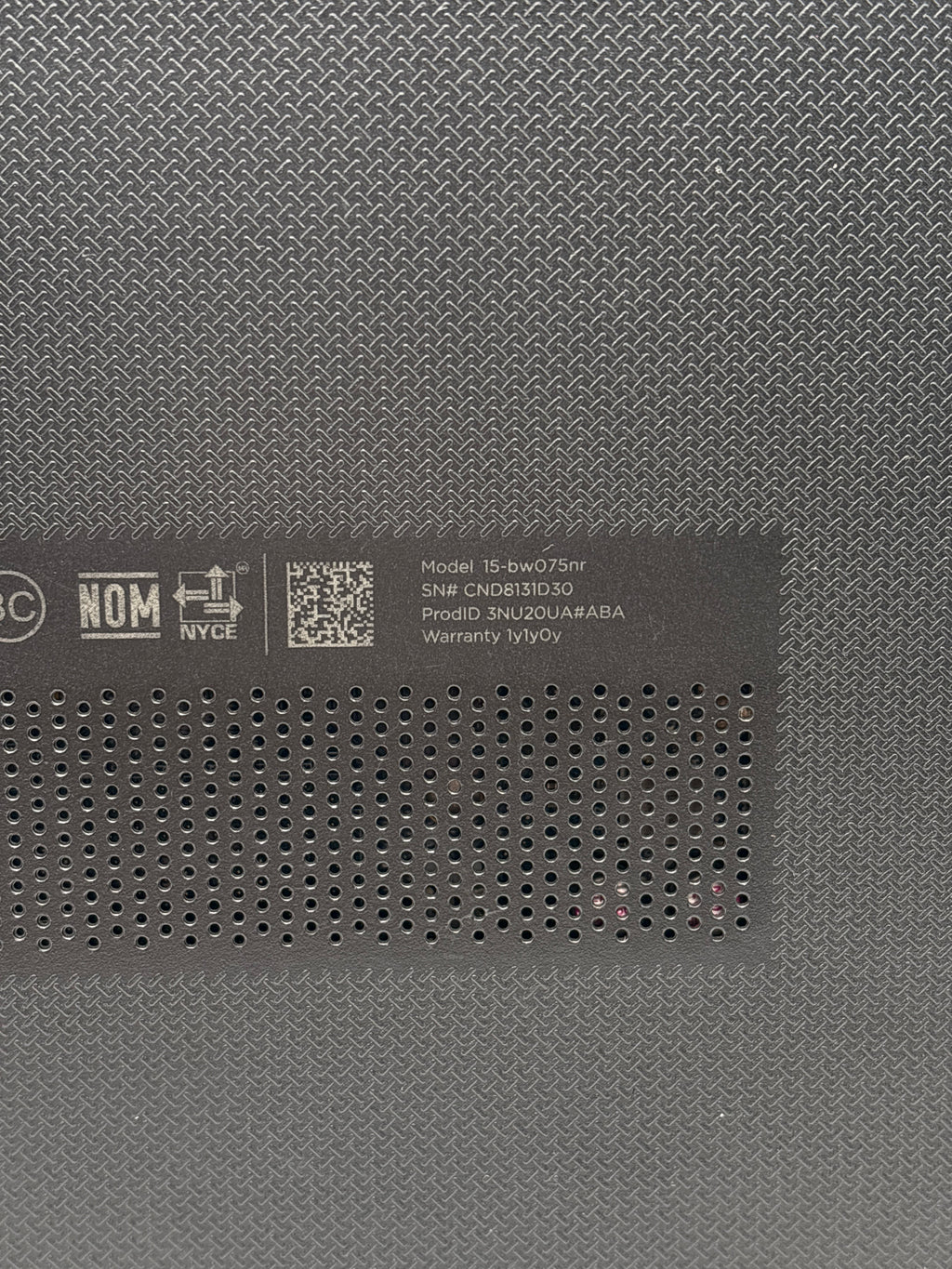 HP 15-bw075nr AMD A6-9220 4GB RAM 500GB HDD