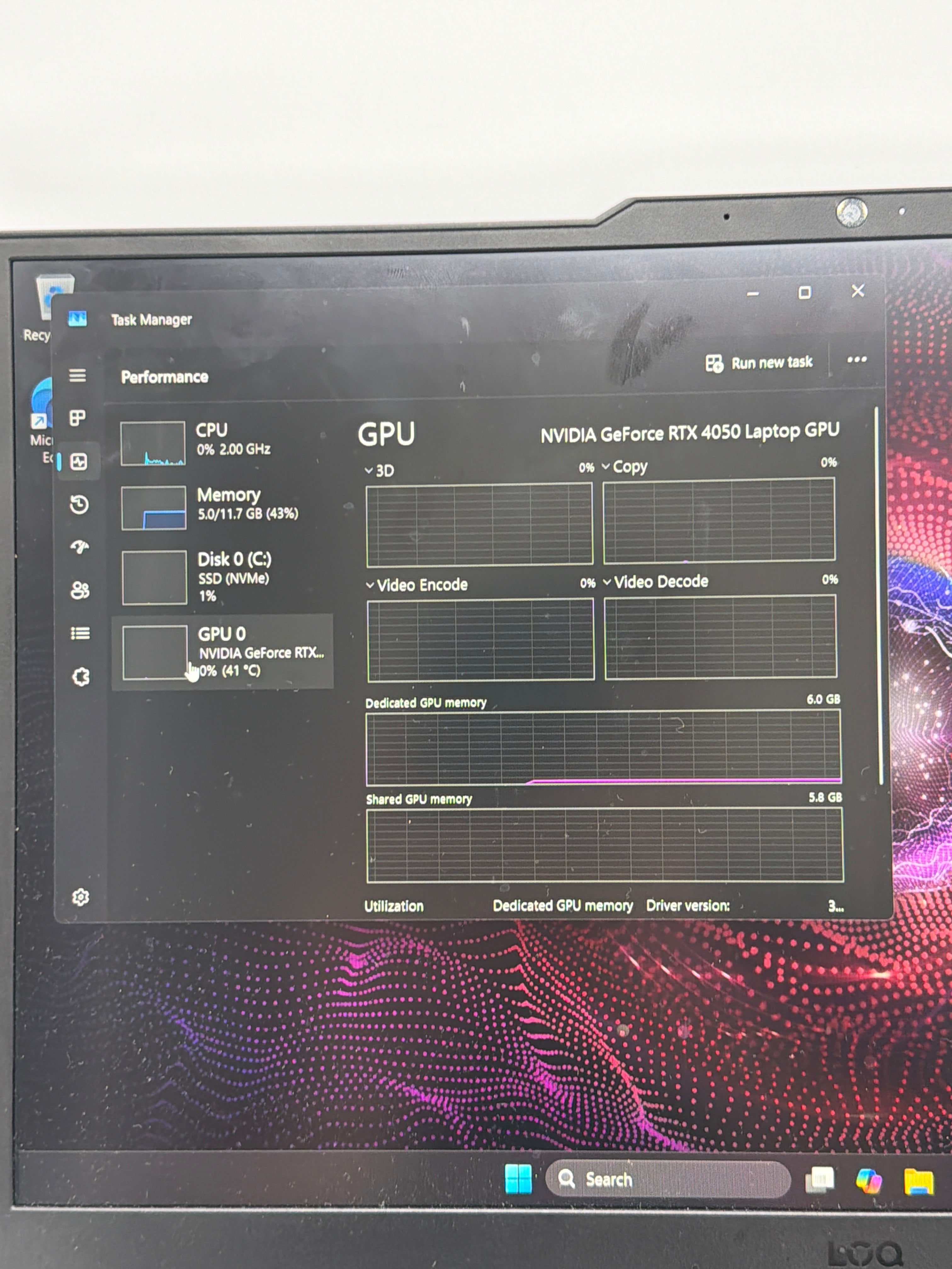 Lenovo LOQ 15ARP9 15.6" Ryzen 5 12GB RAM 512GB SSD RTX 4050 Gray
