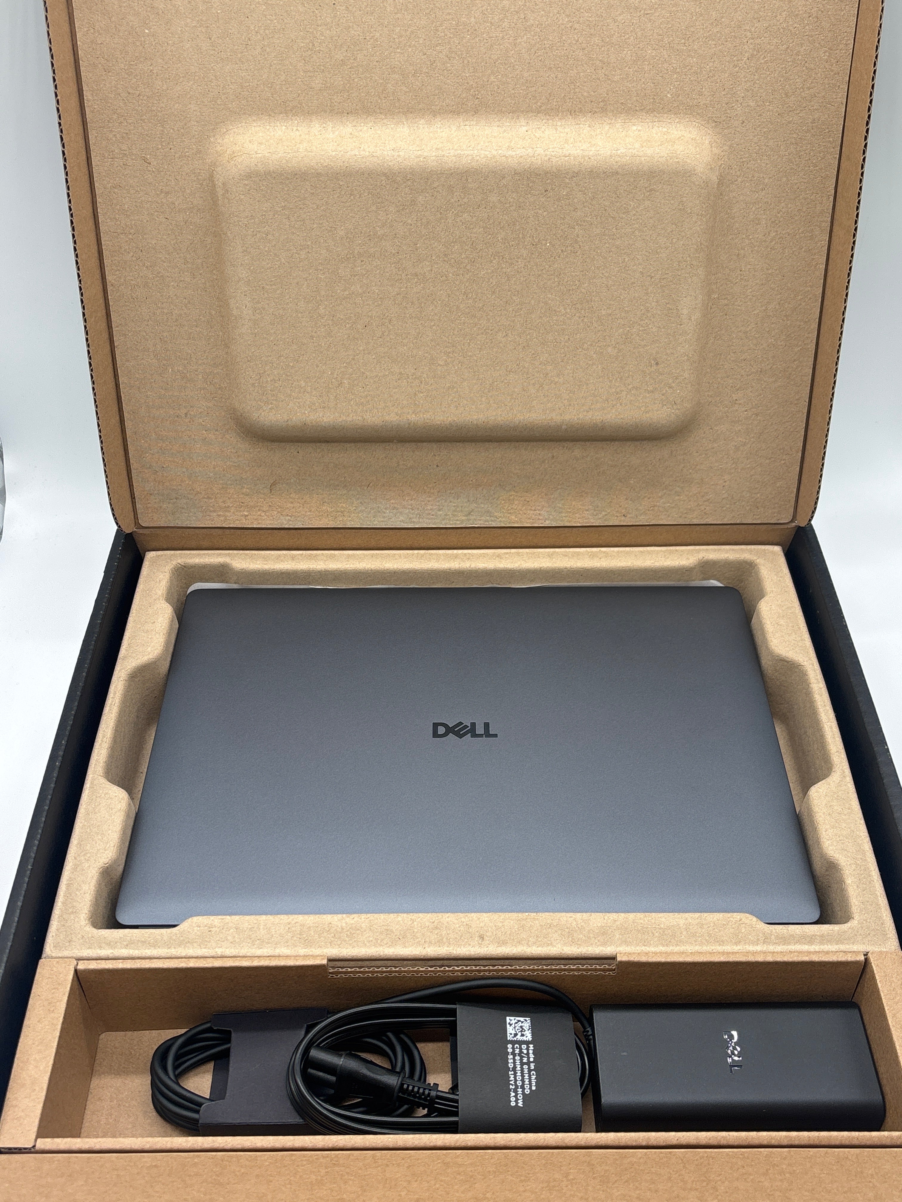 Dell Pro 14 Premium Ultra 5 236V 16 GB RAM 512 GB SSD - New Open Box (Warranty)