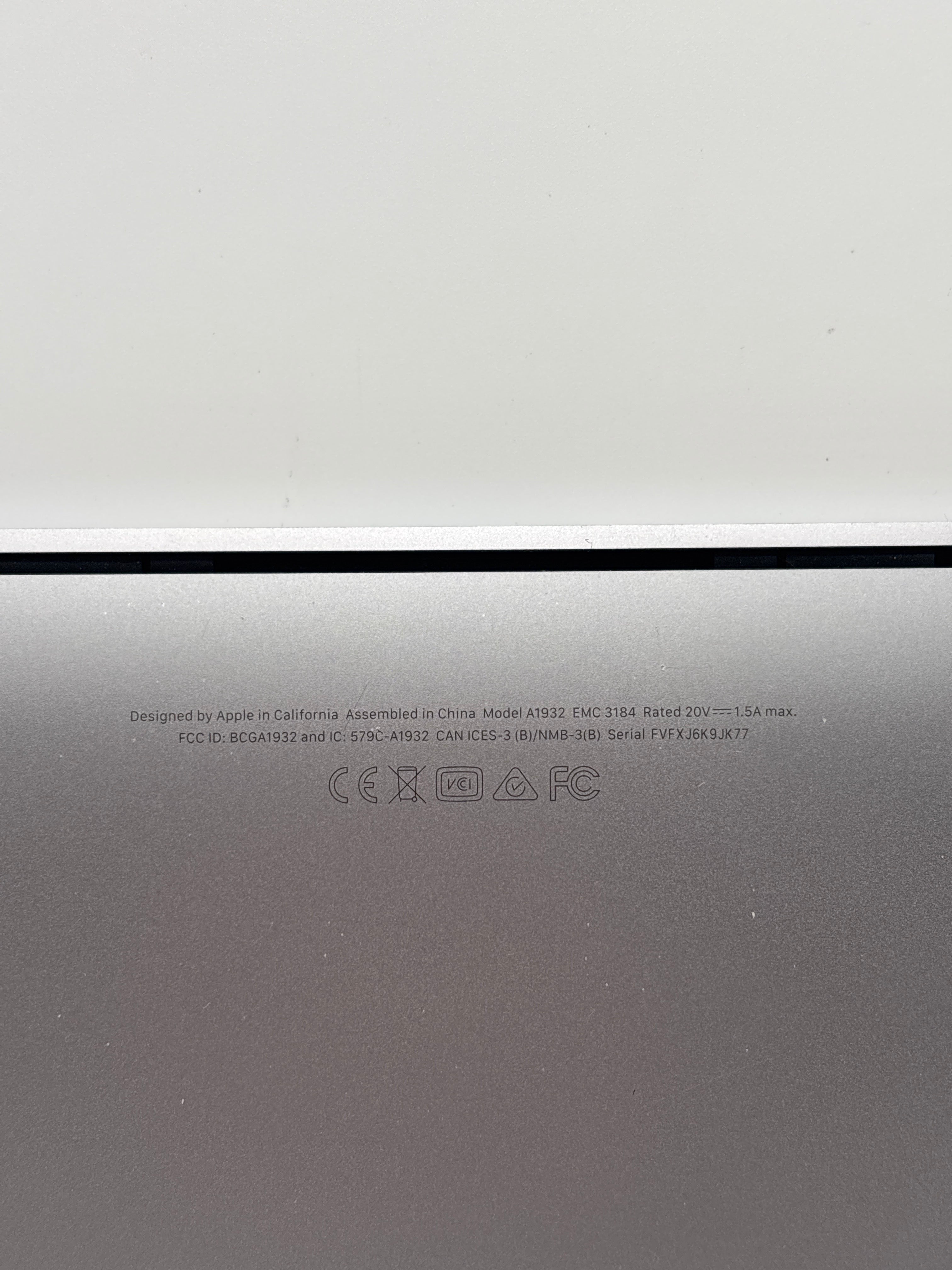 Apple MacBook Air 13" A1932 i5 8GB RAM 128GB SSD