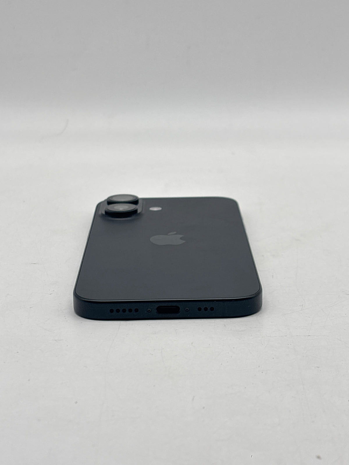 Apple iPhone 16 6.1" A3081 128GB AT&T Black - MDM Locked