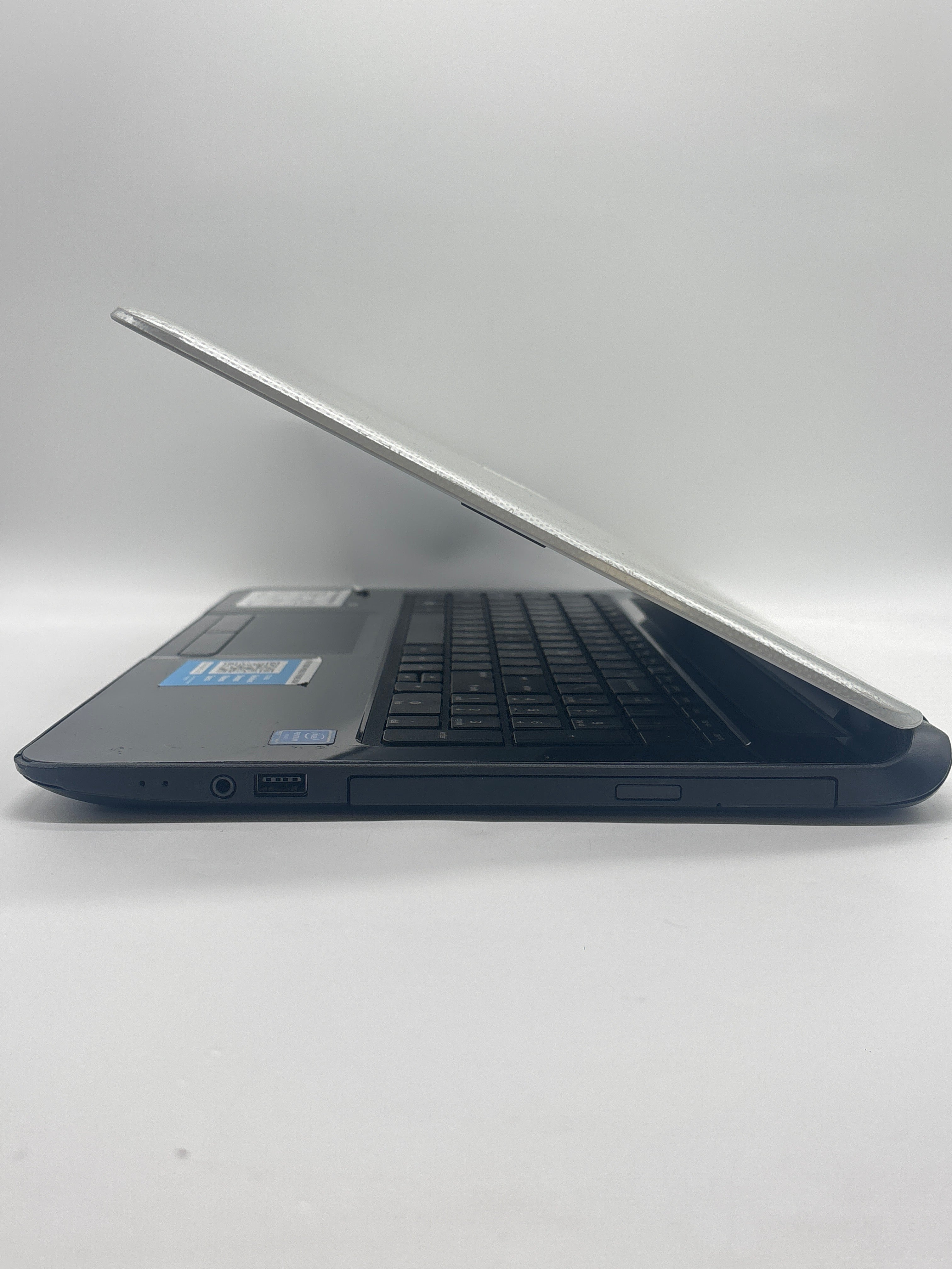 hp 15-f271wm N3540 4GB RAM 500GB HDD