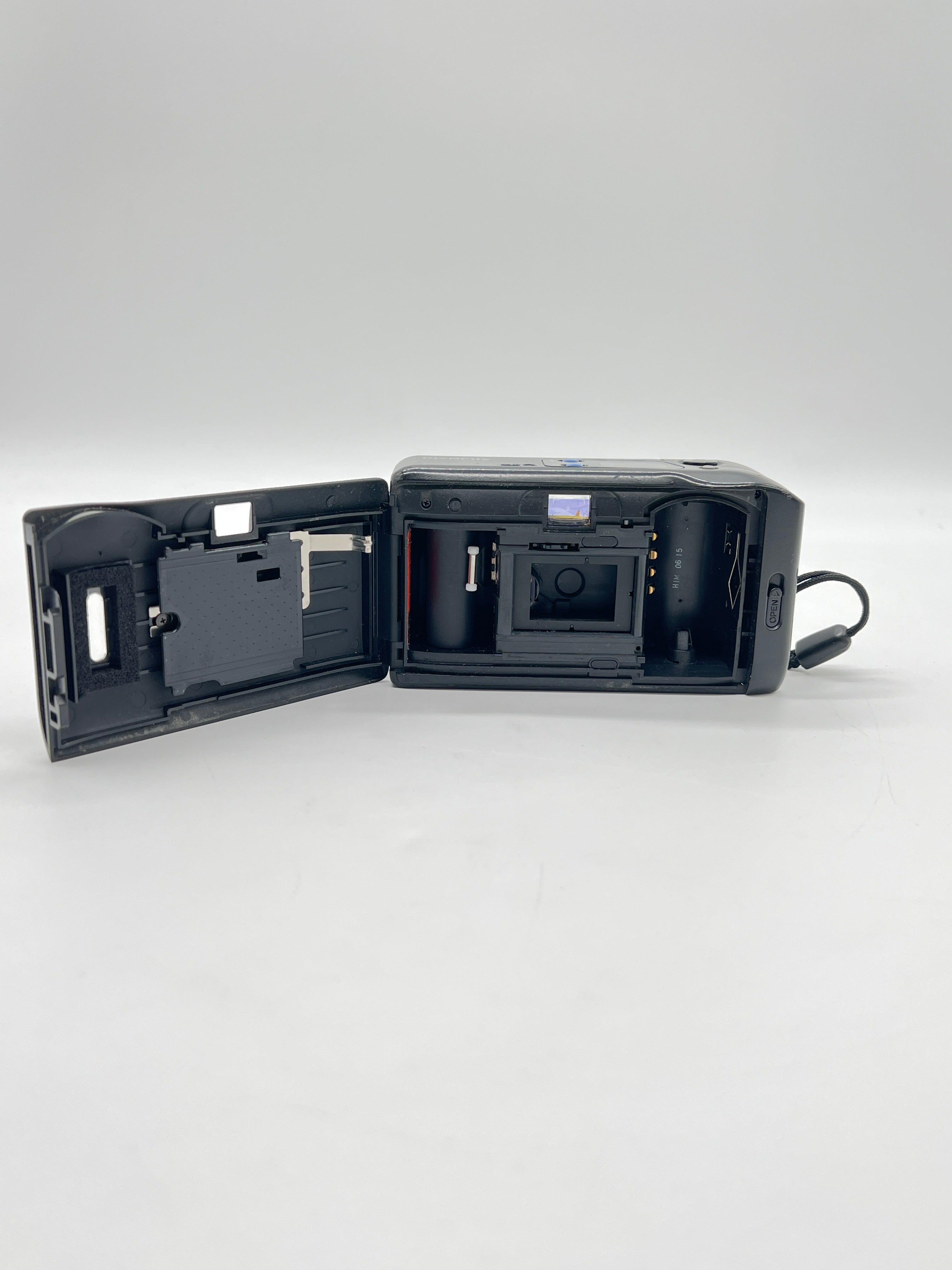 Olympus Trip AF Mini 35mm Film Camera Point and Shoot