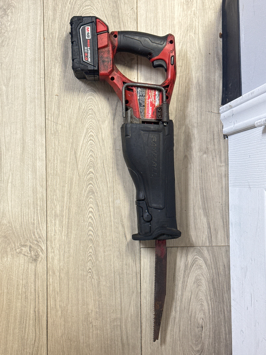 Milwaukee 2720-20 Bundle Power Tool Black Used - B Charger 1 Battery