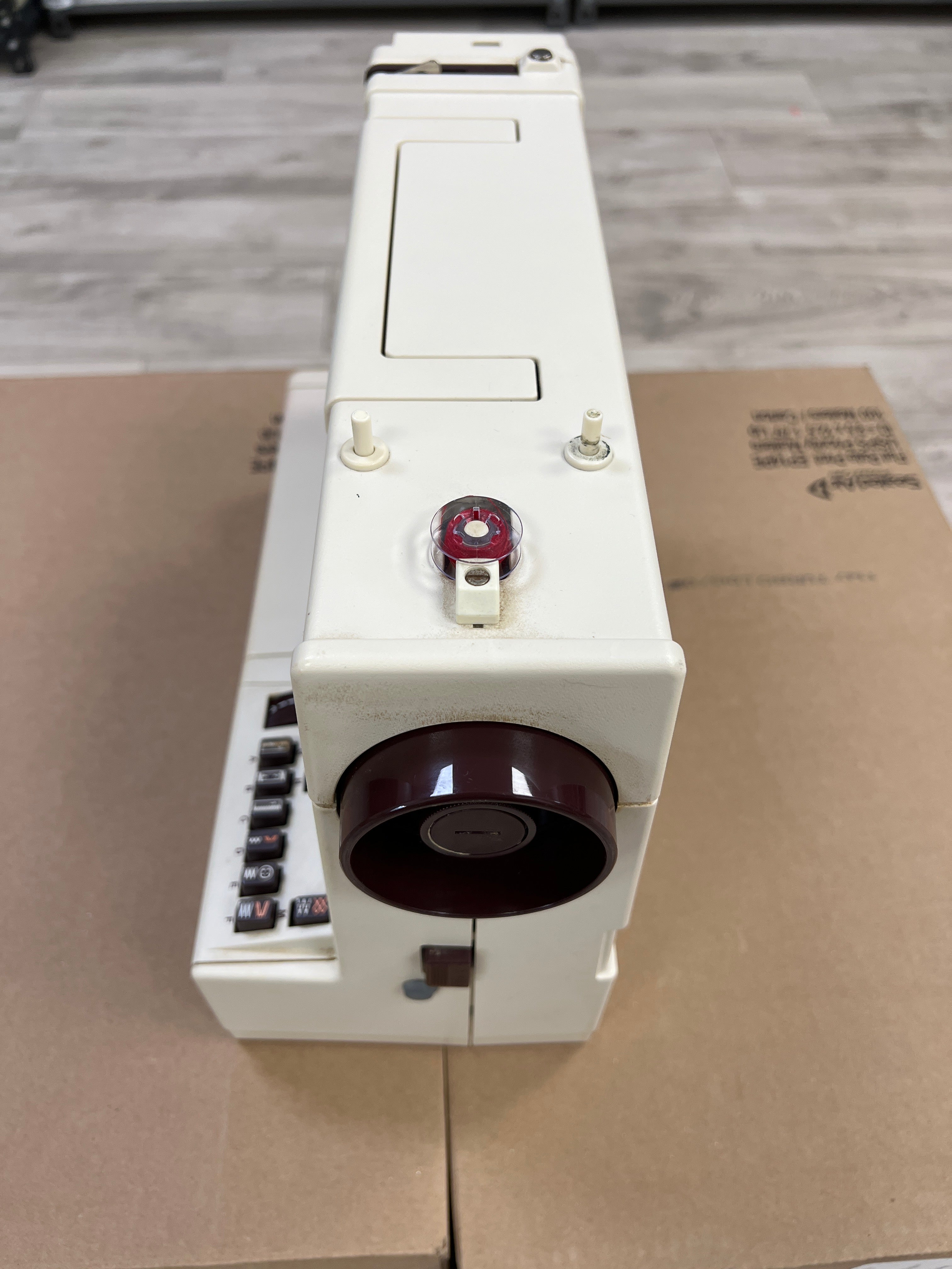 PFAFF Hobbymatic 917 Sewing Machine Electric w/ Foot Pedal