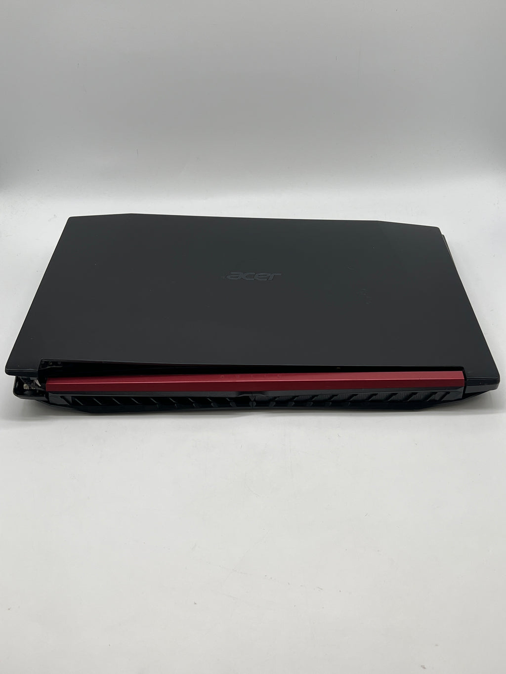 Acer Nitro 5 AN515-42 Ryzen 5-2500u 8GB Ram 1TB HDD RX 560X - For Parts Read