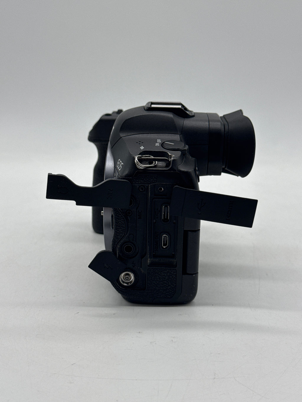 Canon EOS R5 Mirrorless Camera Body Only Black - Used